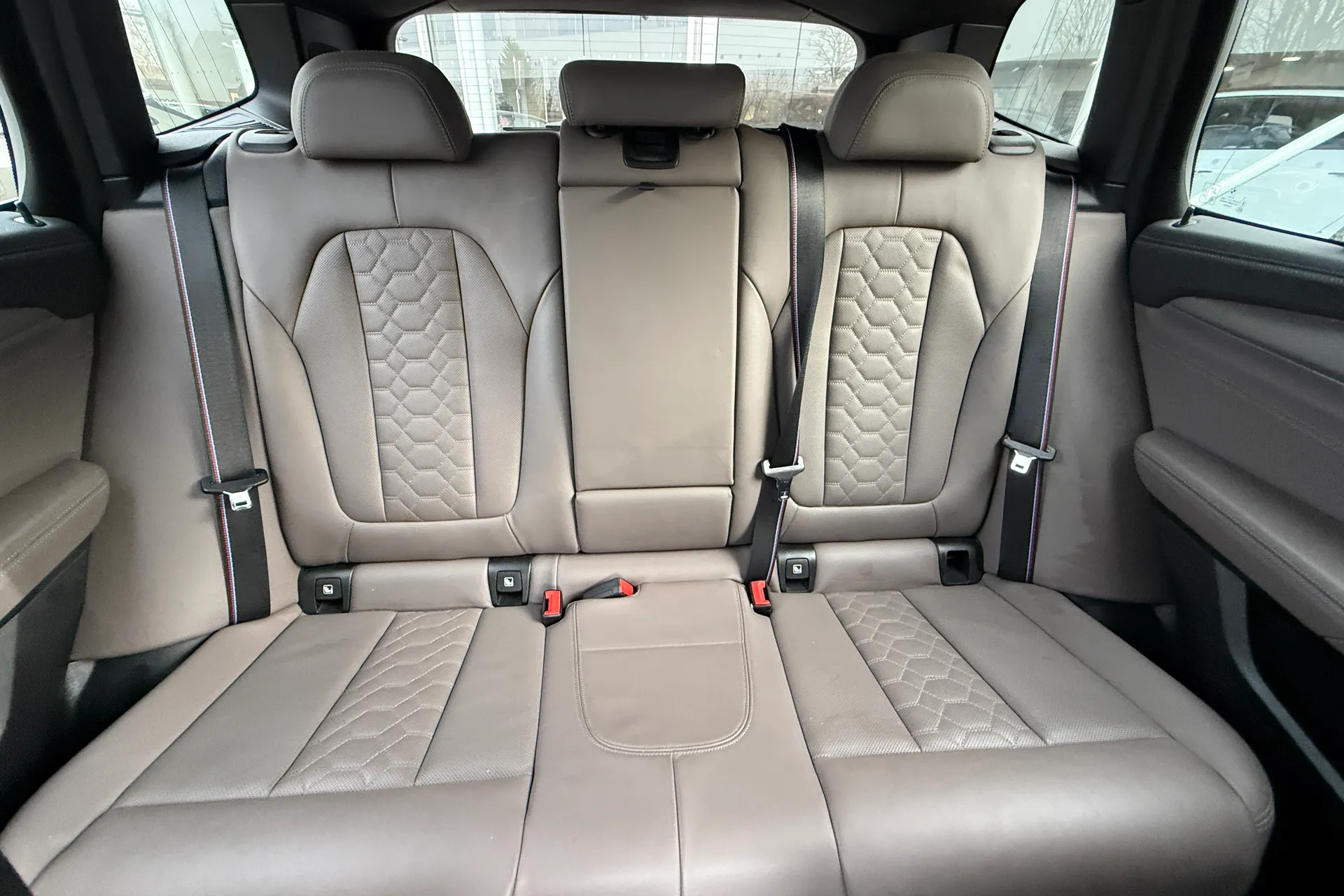 BMW X3 M thumbnail image number 30