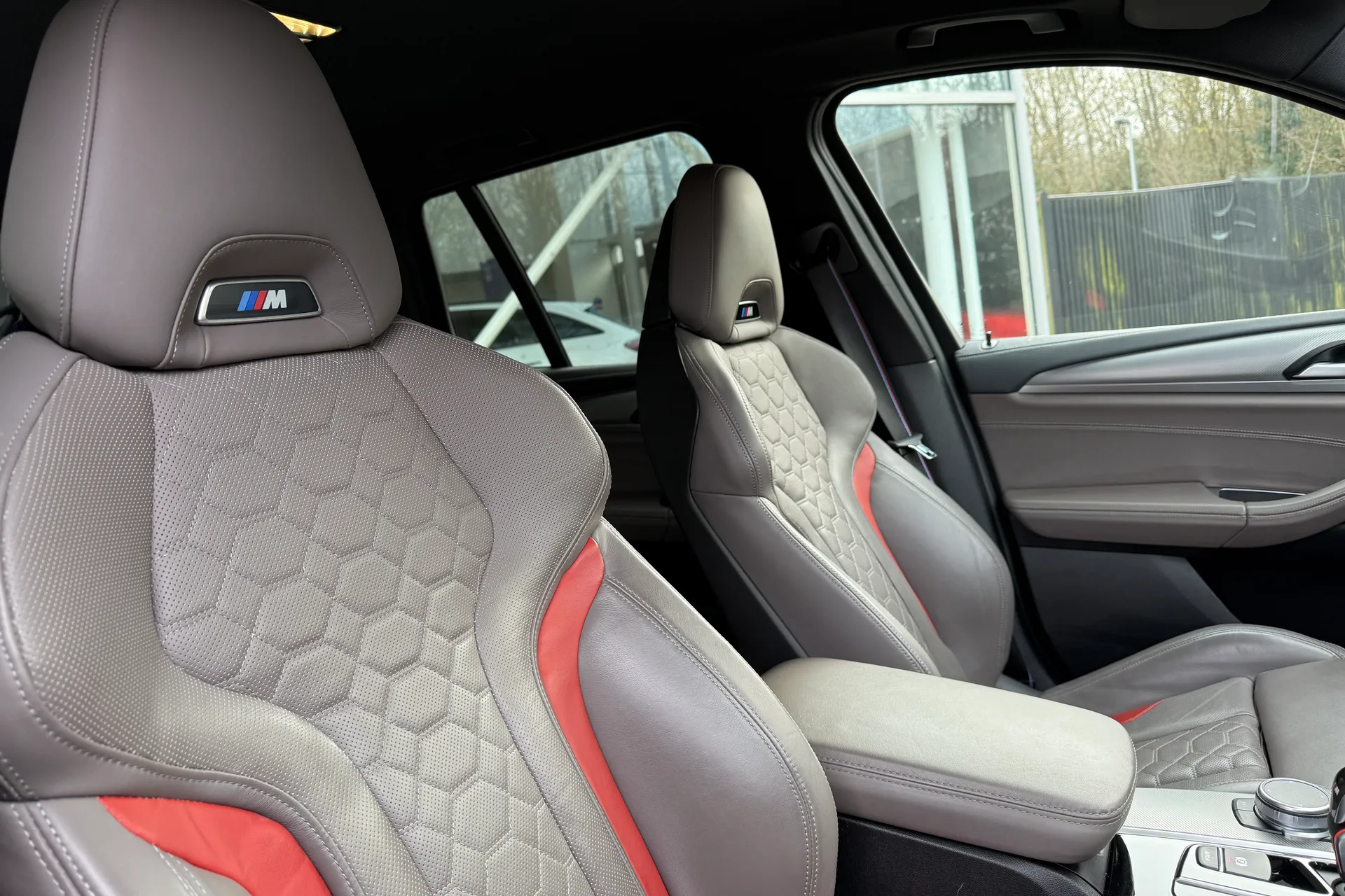 BMW X3 M thumbnail image number 14