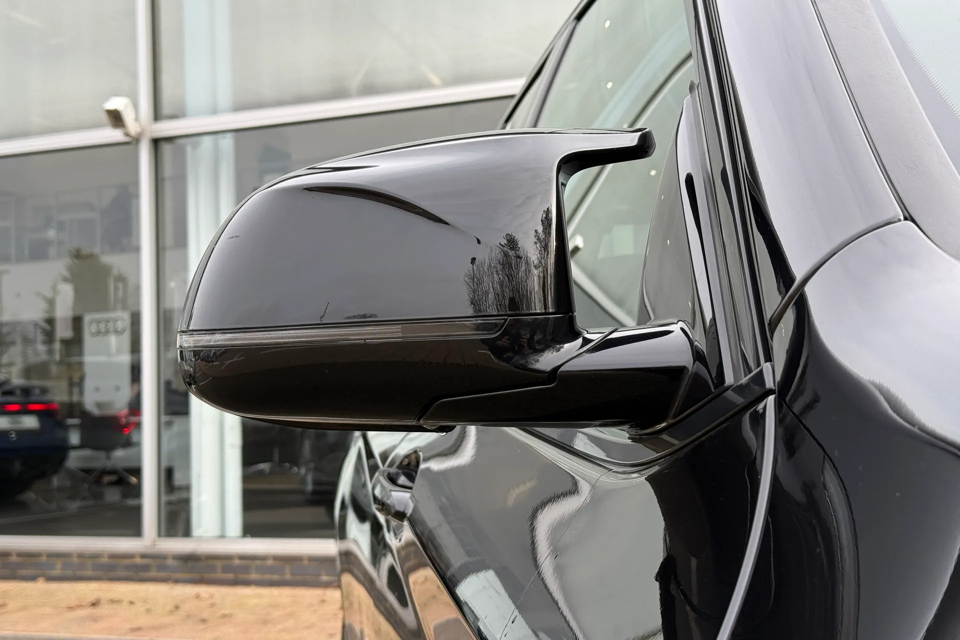 BMW X3 M thumbnail image number 11