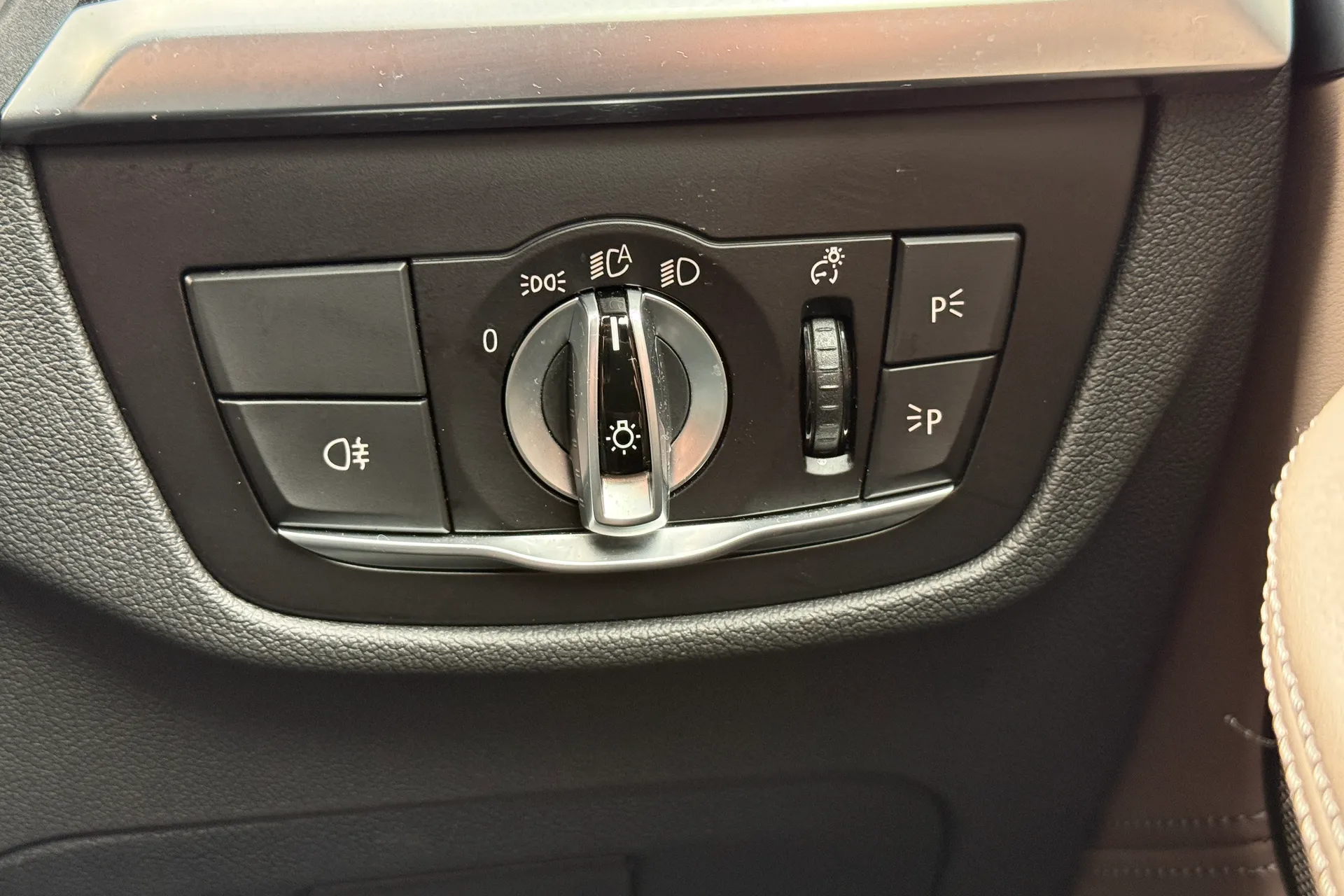 BMW X3 M thumbnail image number 21