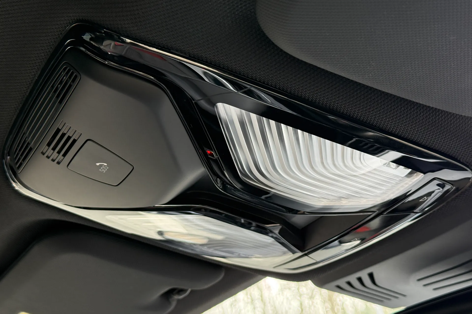 BMW X3 M thumbnail image number 25