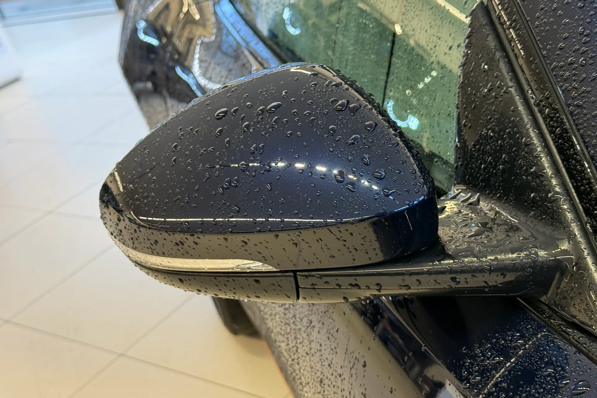 Jaguar F-TYPE thumbnail image number 45