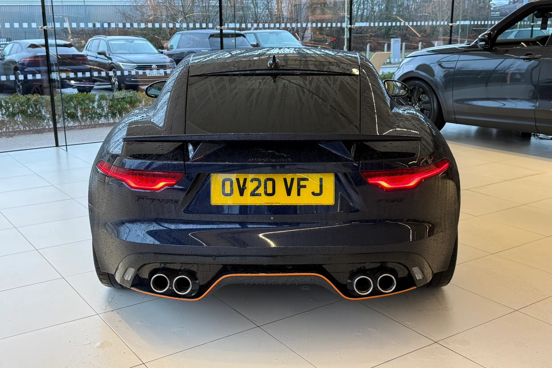 Jaguar F-TYPE thumbnail image number 8