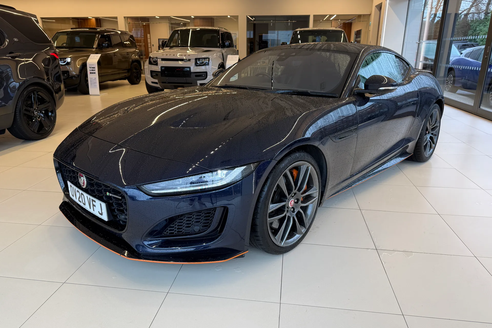Jaguar F-TYPE thumbnail image number 27