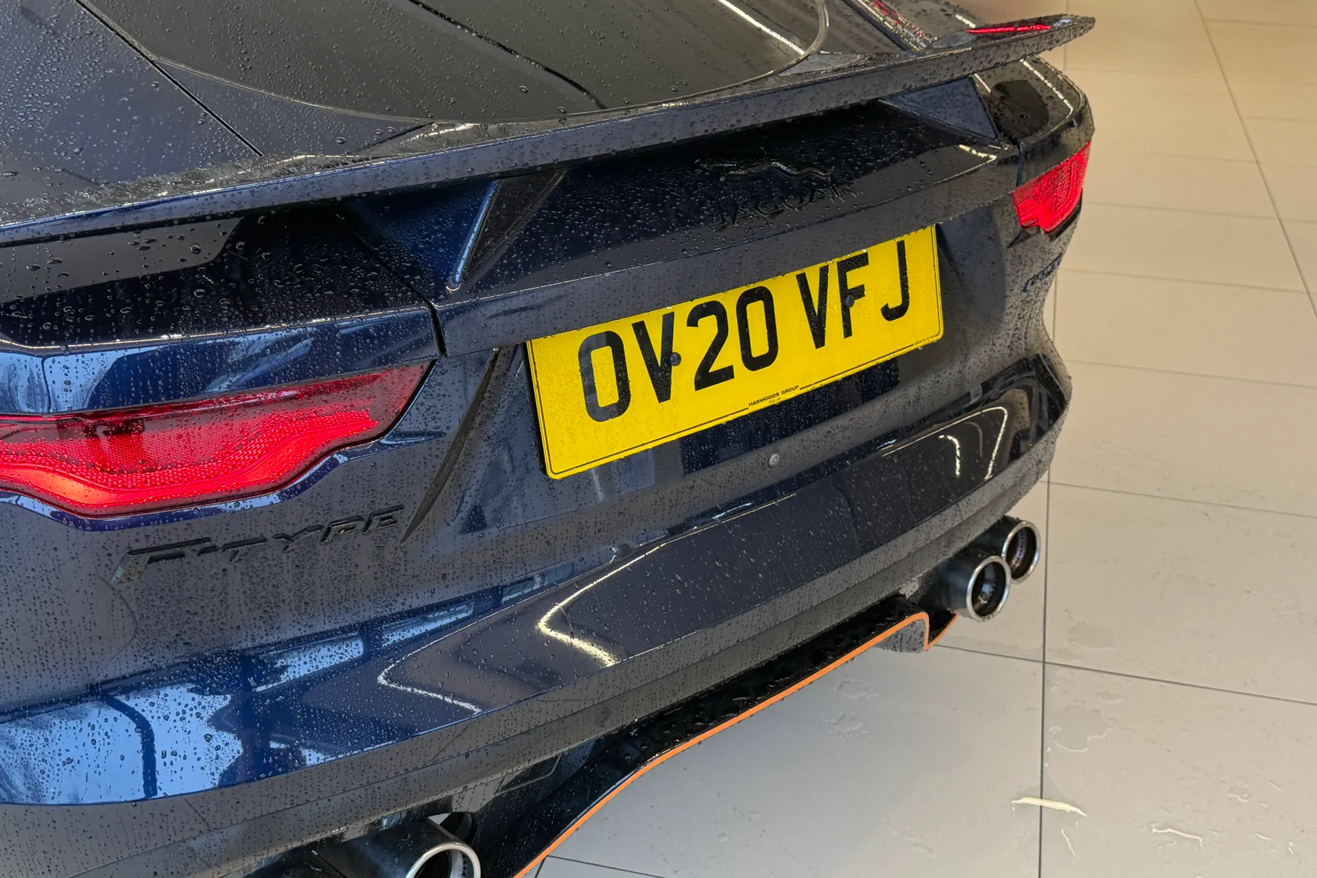 Jaguar F-TYPE thumbnail image number 38