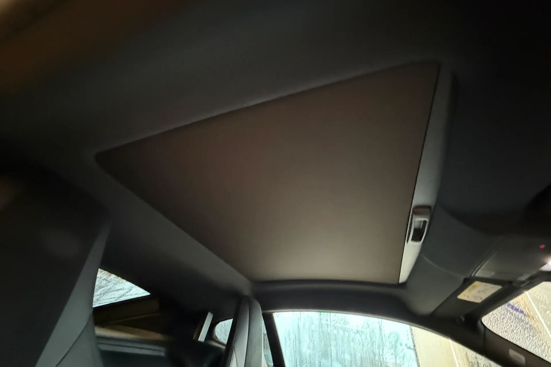 Jaguar F-TYPE thumbnail image number 36