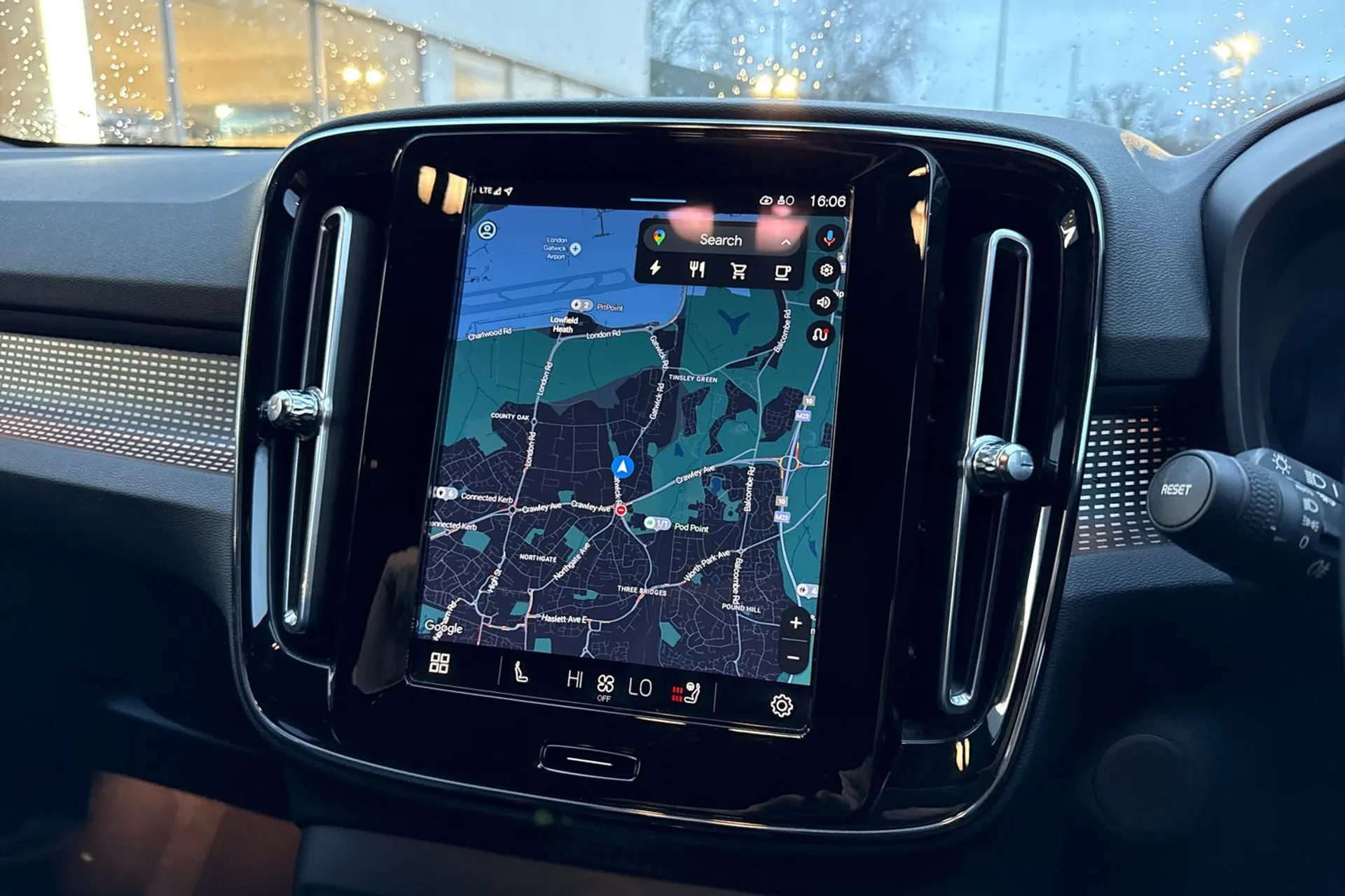 Volvo XC40 thumbnail image number 5