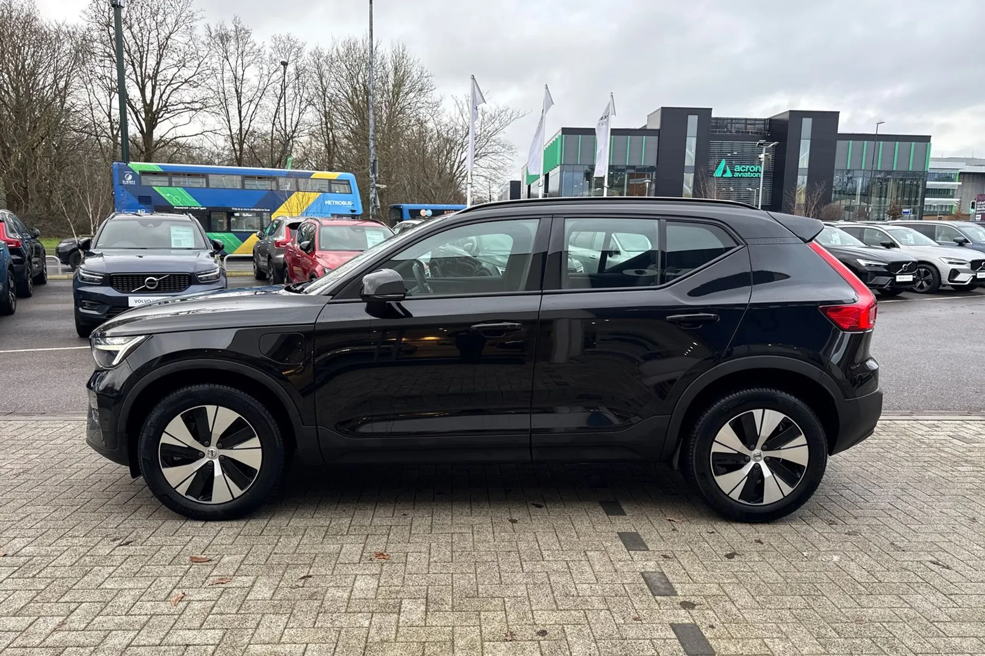 Volvo XC40 thumbnail image number 11