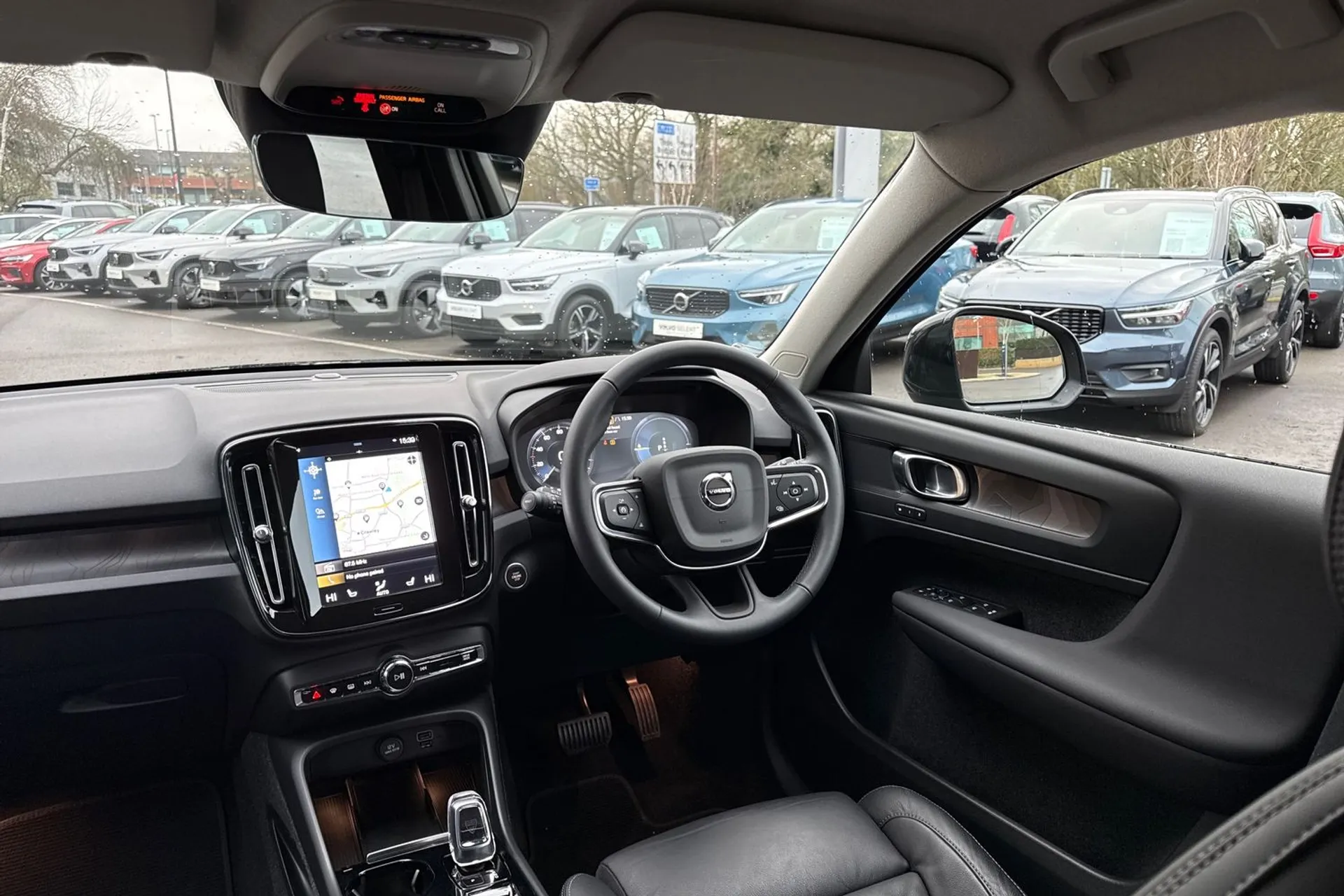 Volvo XC40 thumbnail image number 34