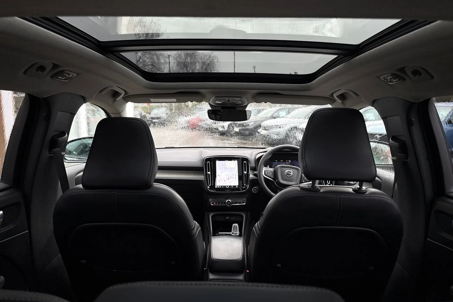 Volvo XC40 thumbnail image number 22