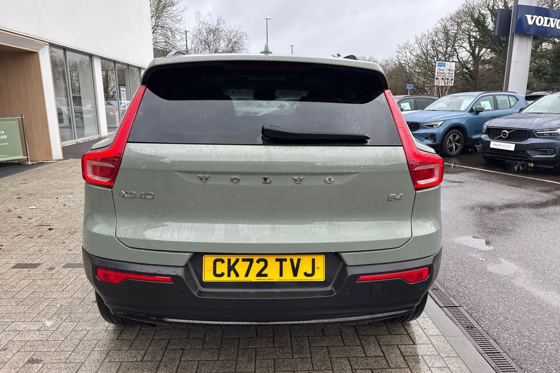 Volvo XC40 thumbnail image number 9