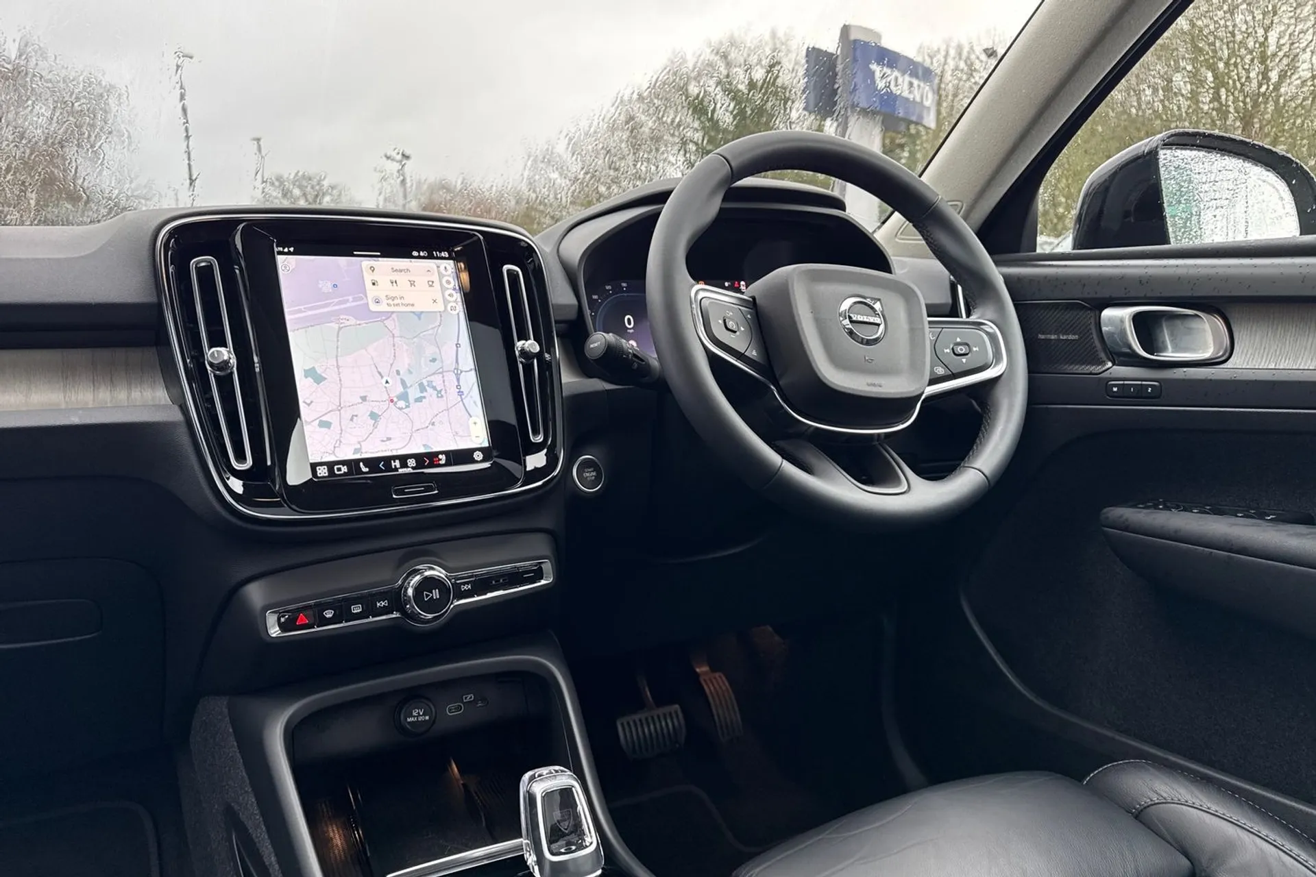 Volvo XC40 thumbnail image number 35