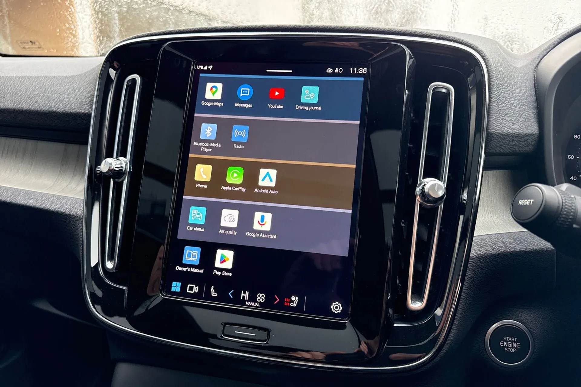 Volvo XC40 thumbnail image number 41