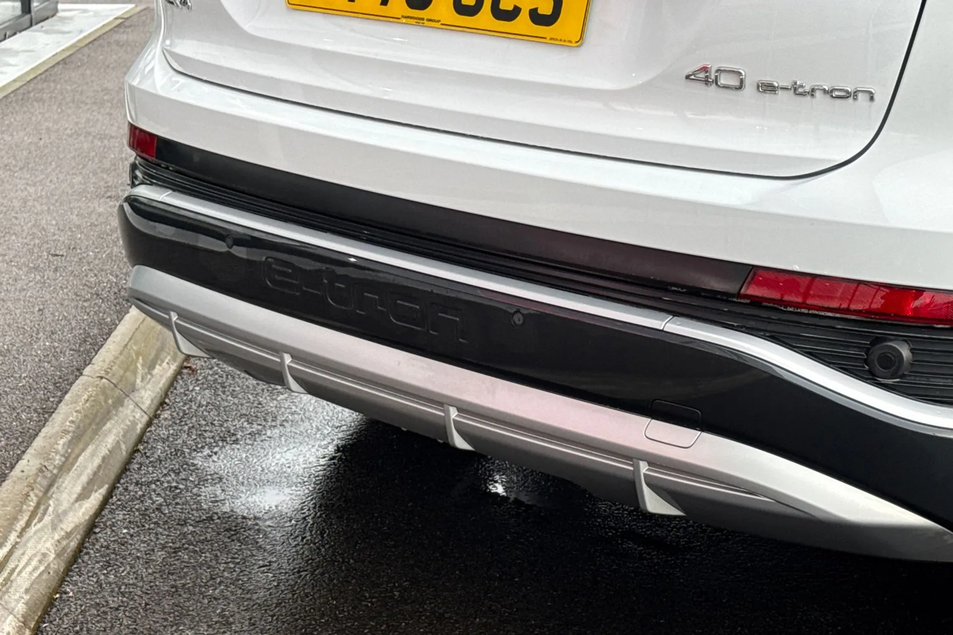 Audi Q4 thumbnail image number 33