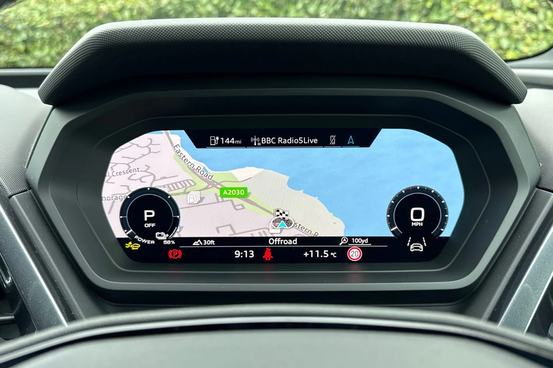 Audi Q4 thumbnail image number 4