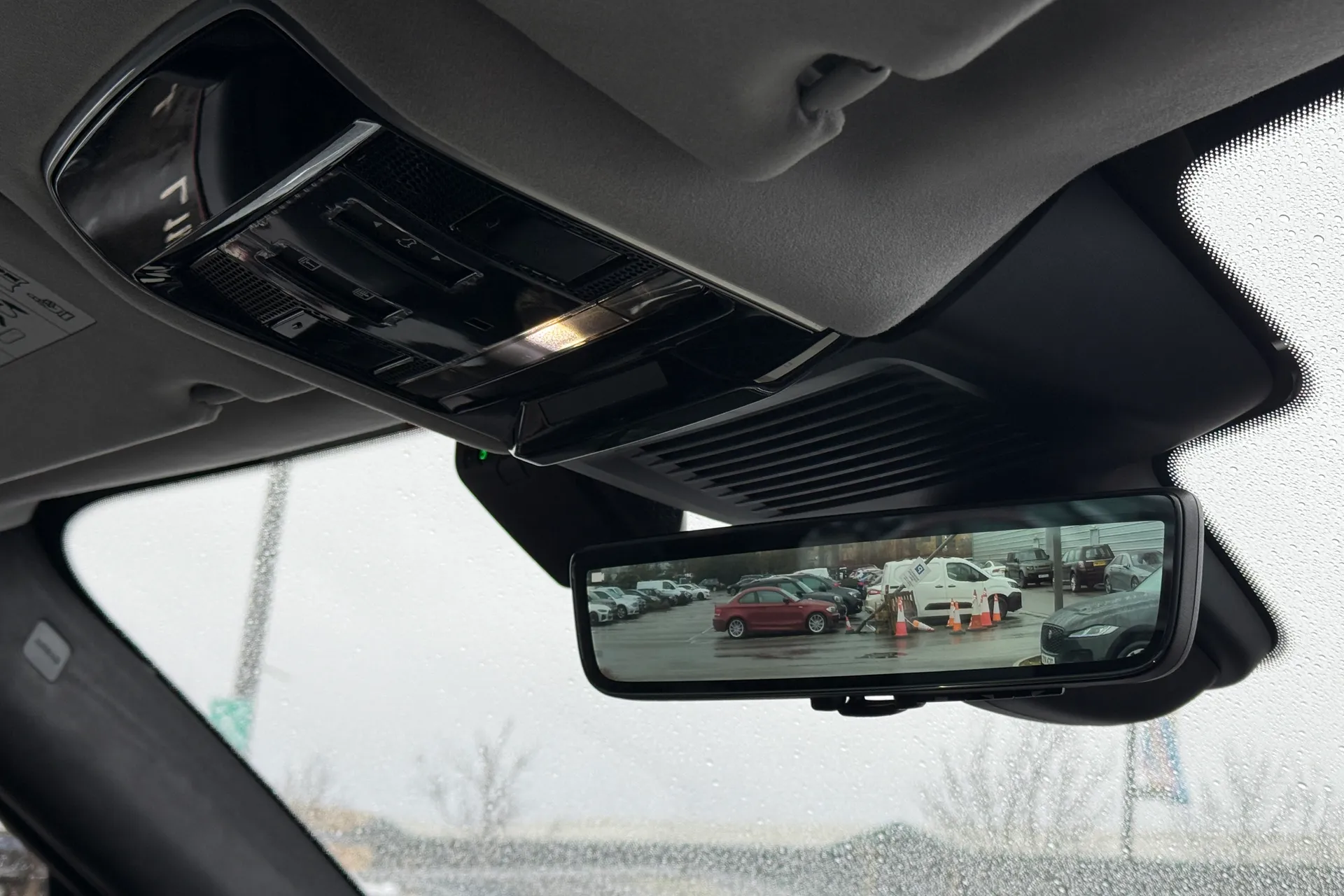 LAND ROVER RANGE ROVER SPORT thumbnail image number 24