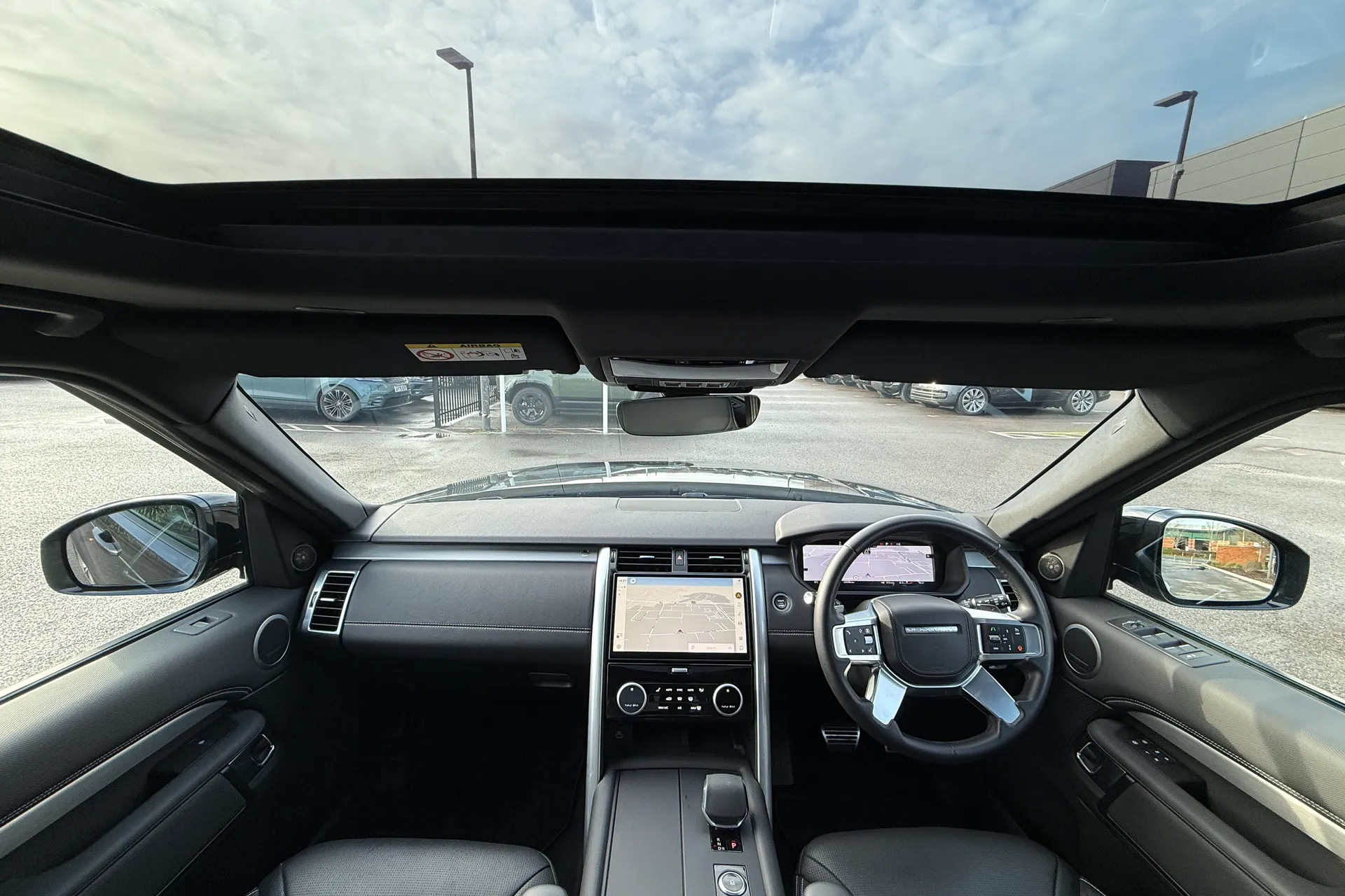 LAND ROVER DISCOVERY thumbnail image number 4