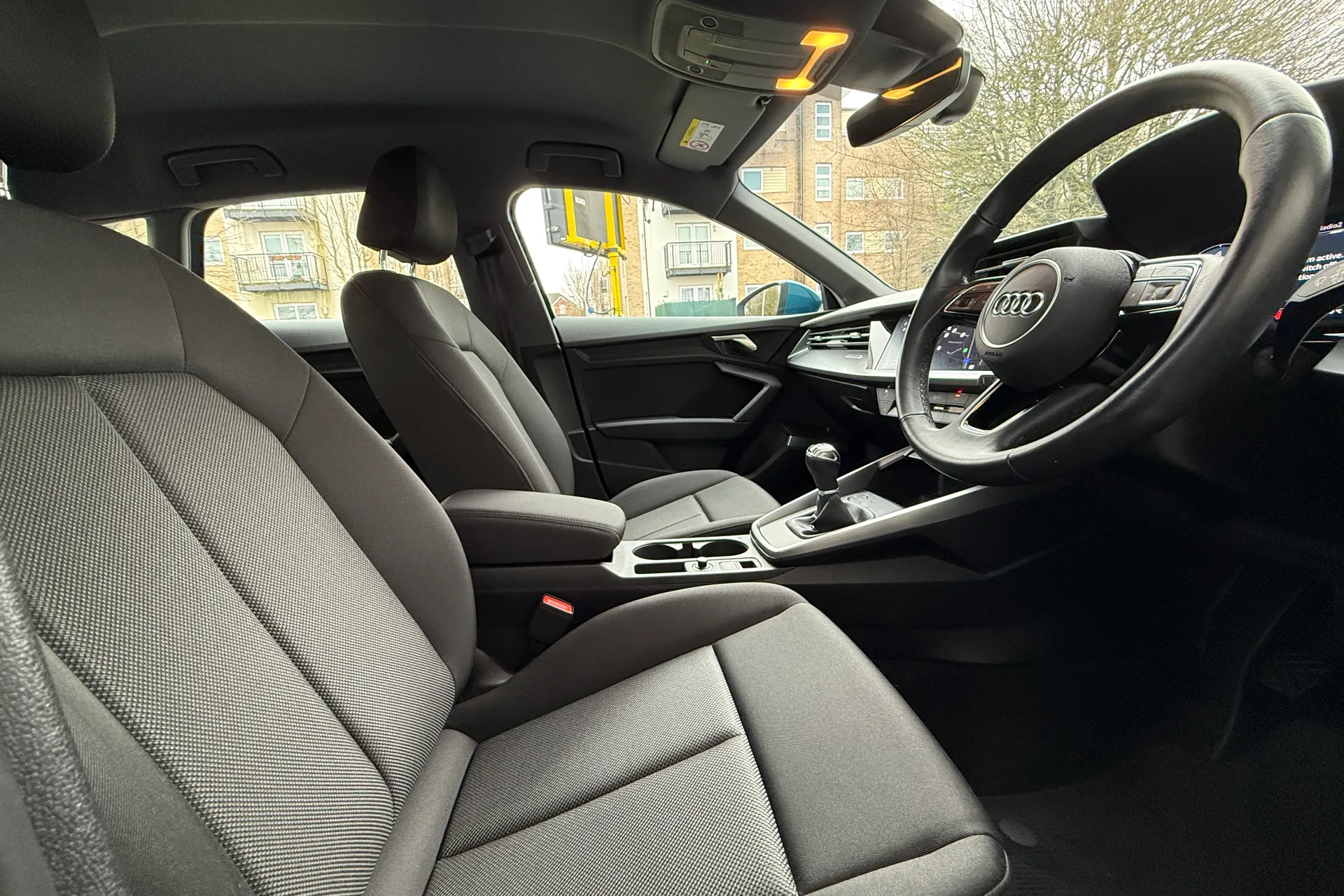 Audi A3 thumbnail image number 32