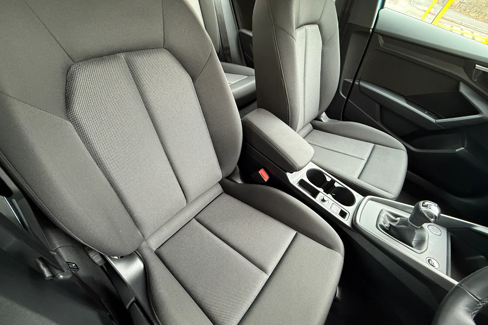 Audi A3 thumbnail image number 35