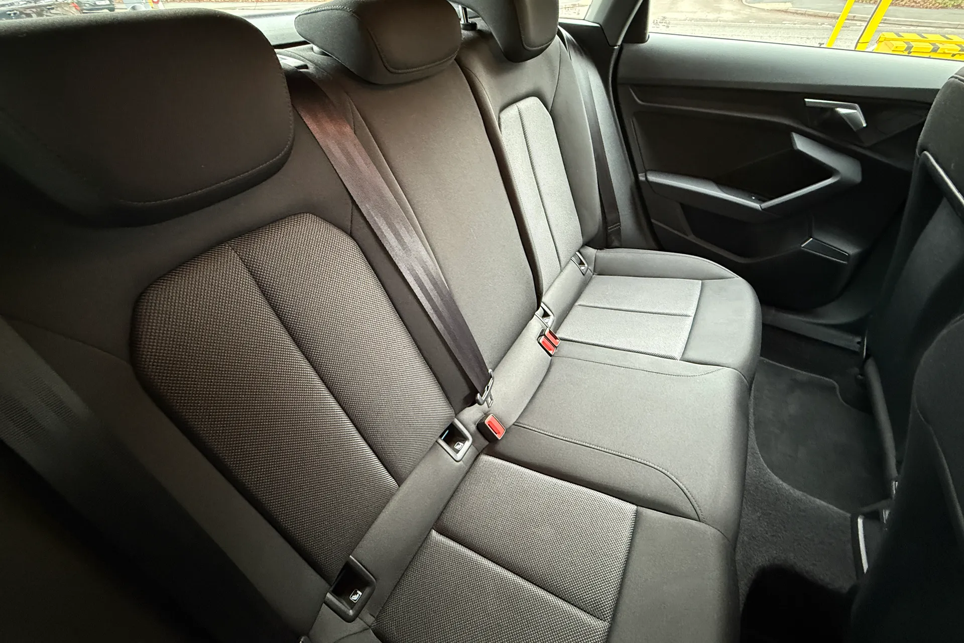 Audi A3 thumbnail image number 37