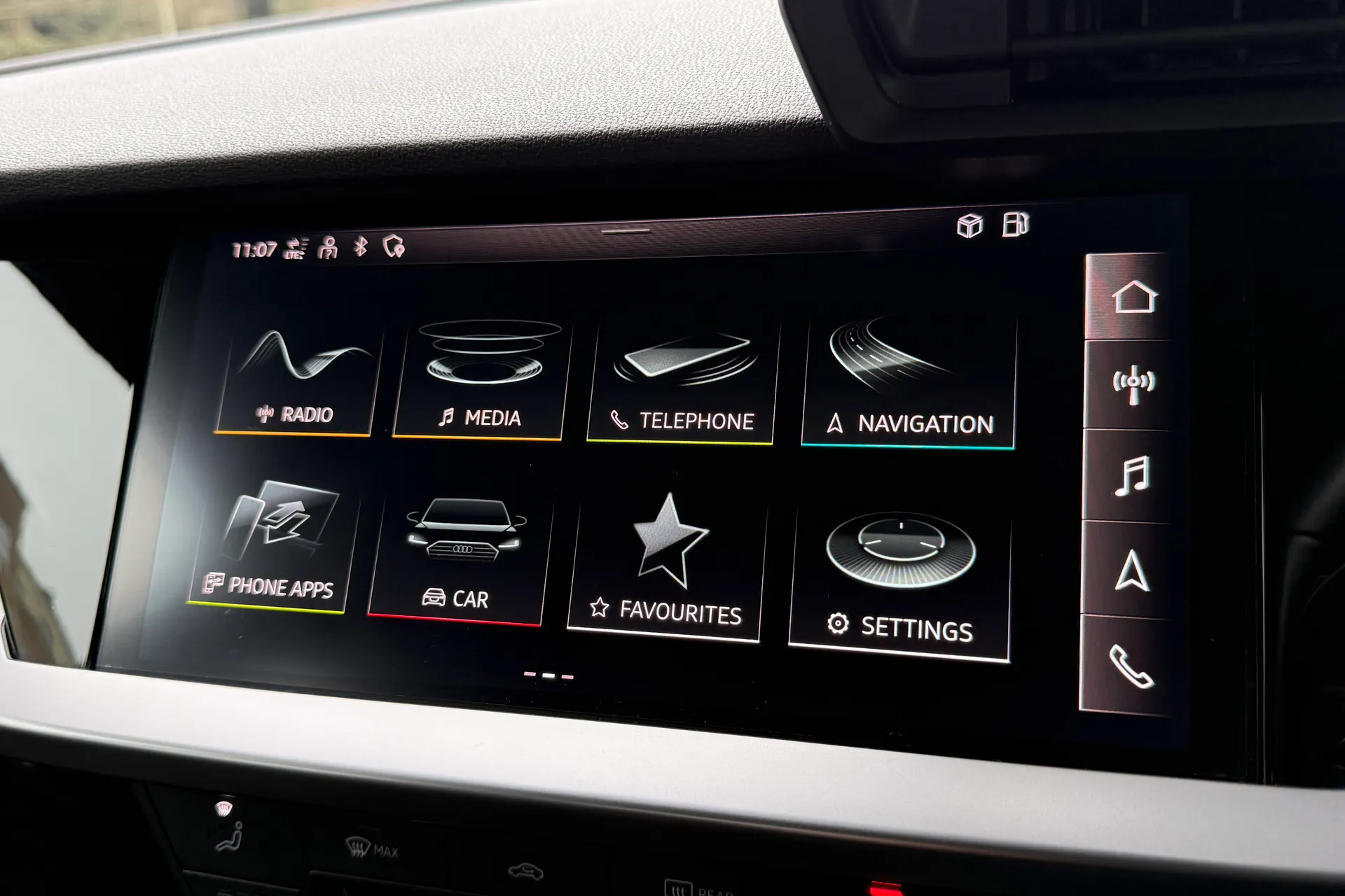 Audi A3 thumbnail image number 6