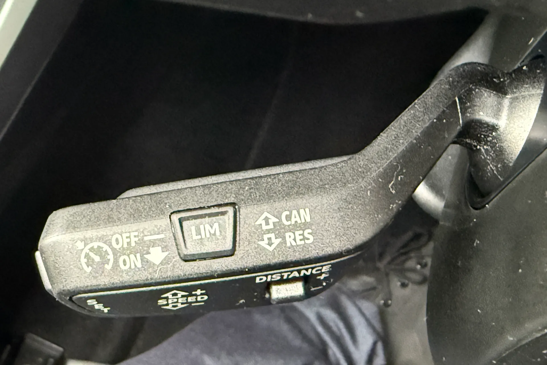 Audi A3 thumbnail image number 31