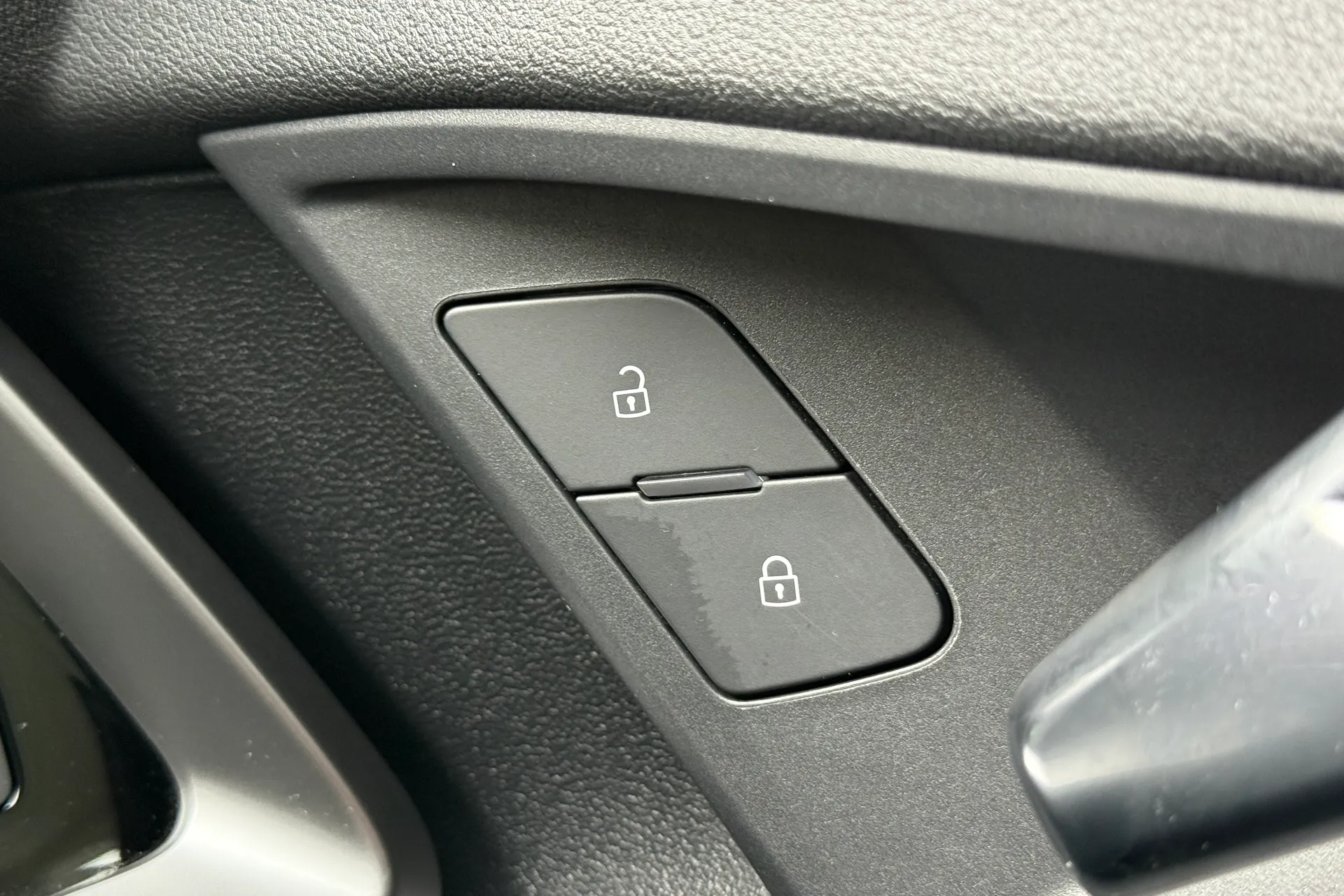 Audi A3 thumbnail image number 25