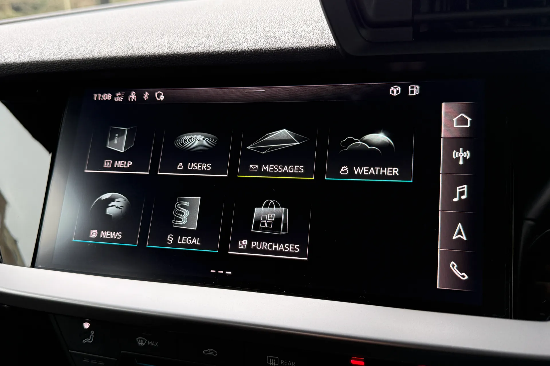 Audi A3 thumbnail image number 9