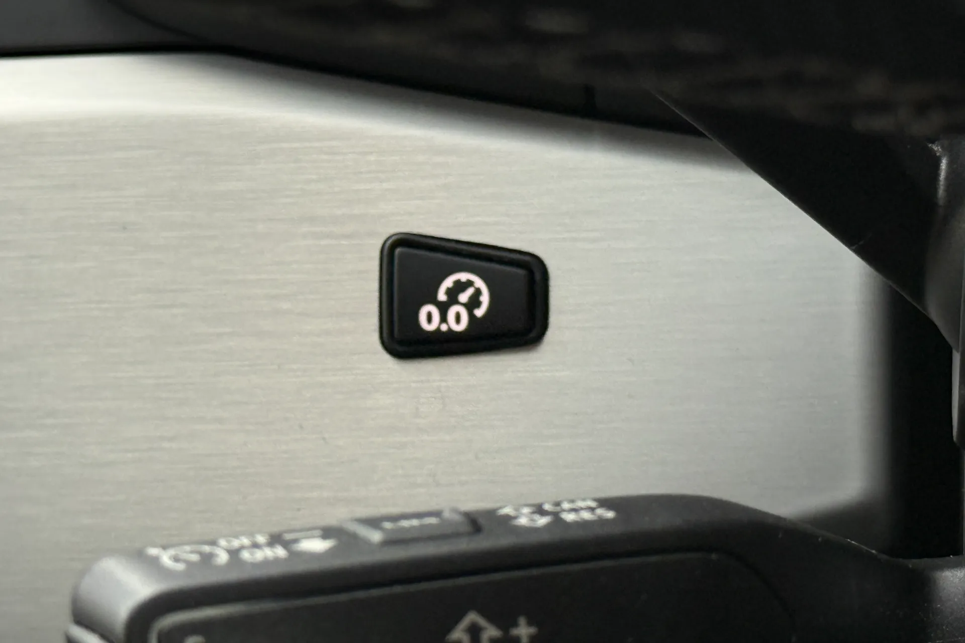 Audi A4 thumbnail image number 21