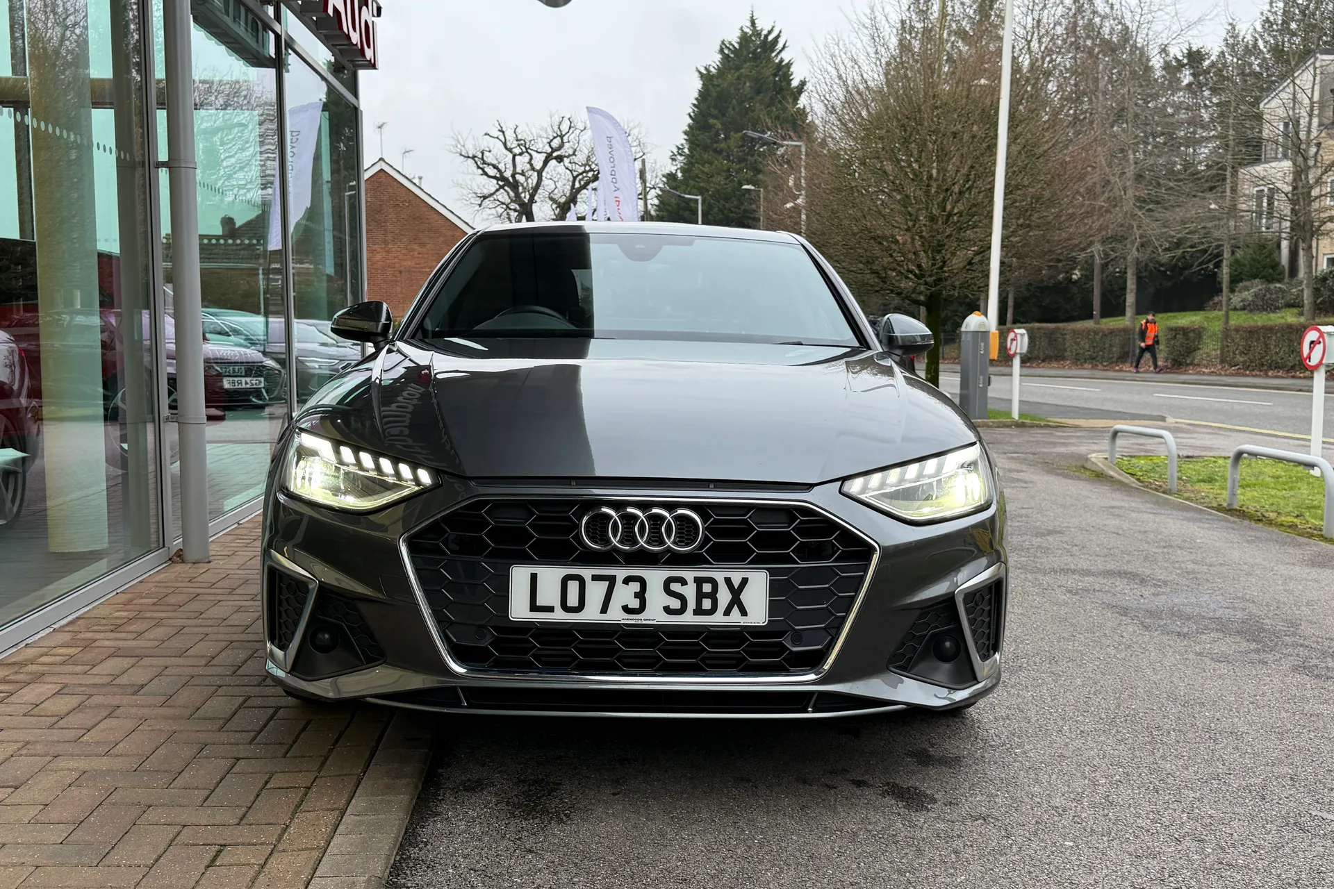 Audi A4 thumbnail image number 63