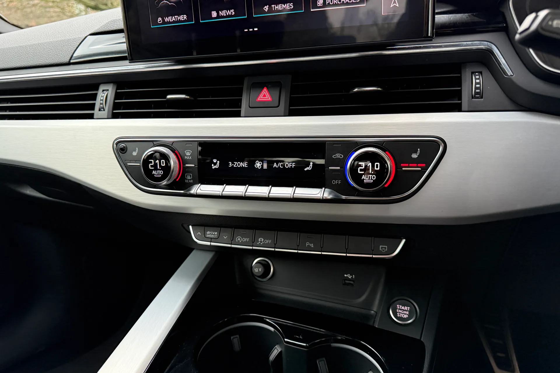 Audi A4 thumbnail image number 9