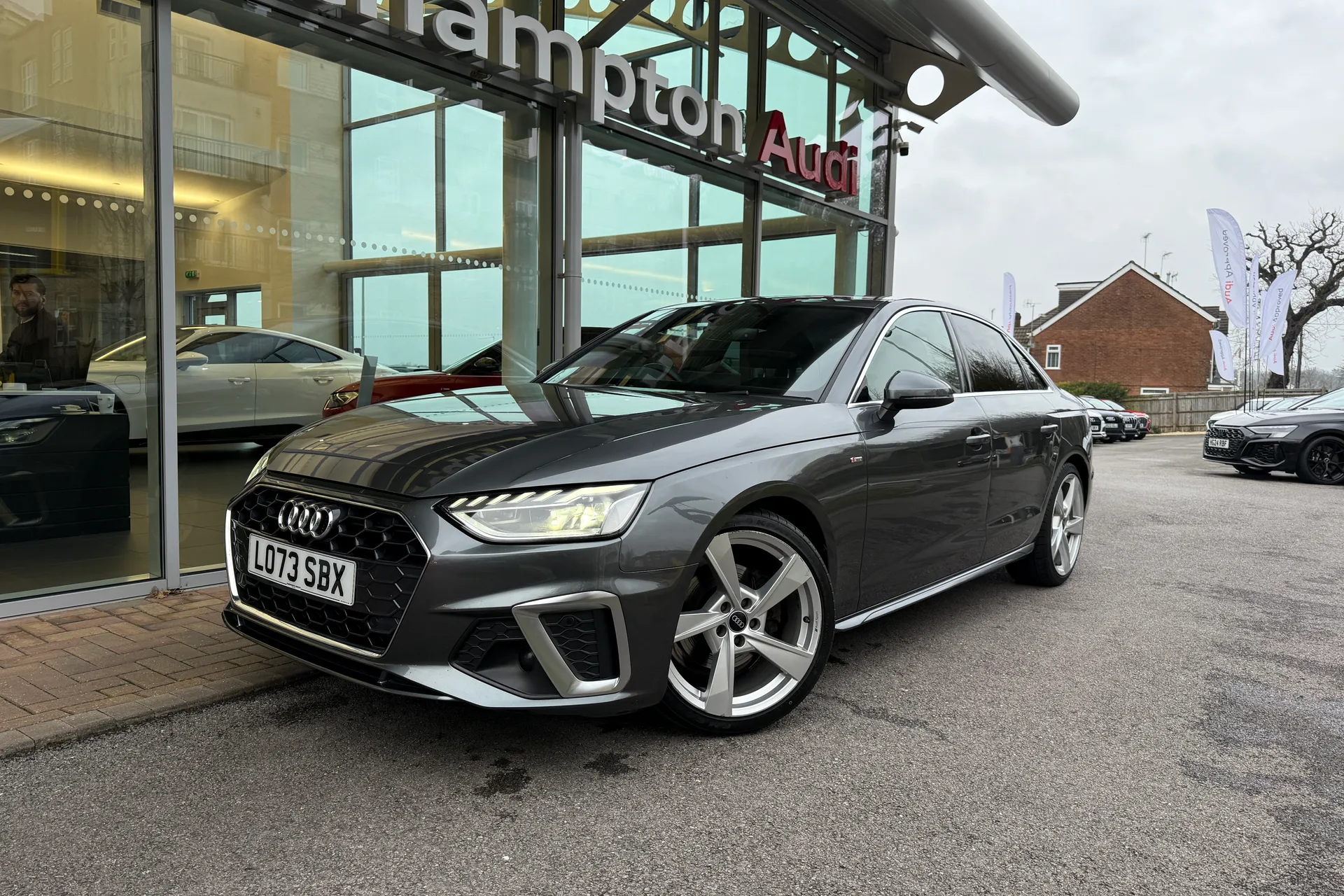 Audi A4 thumbnail image number 64