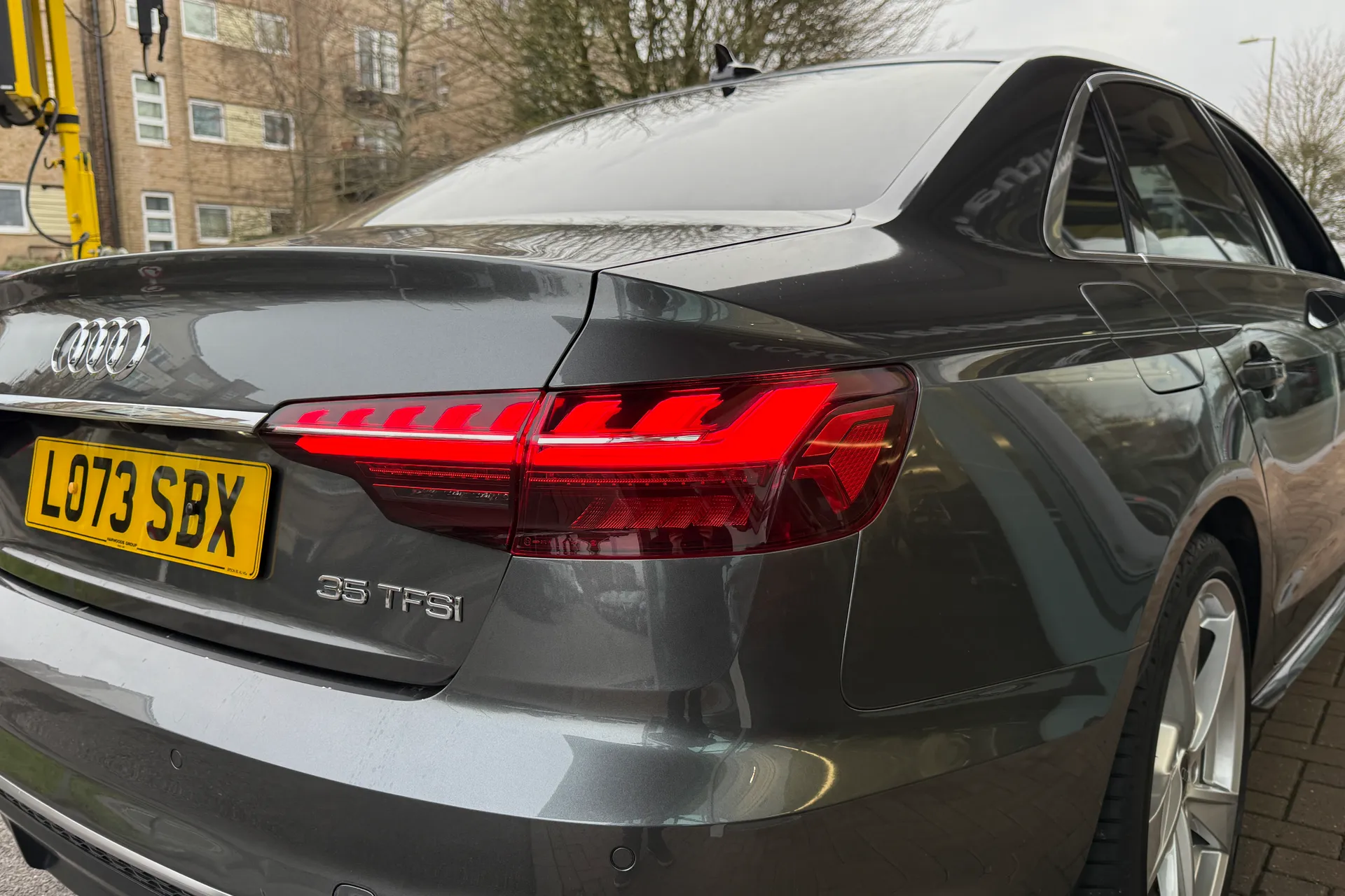 Audi A4 thumbnail image number 47