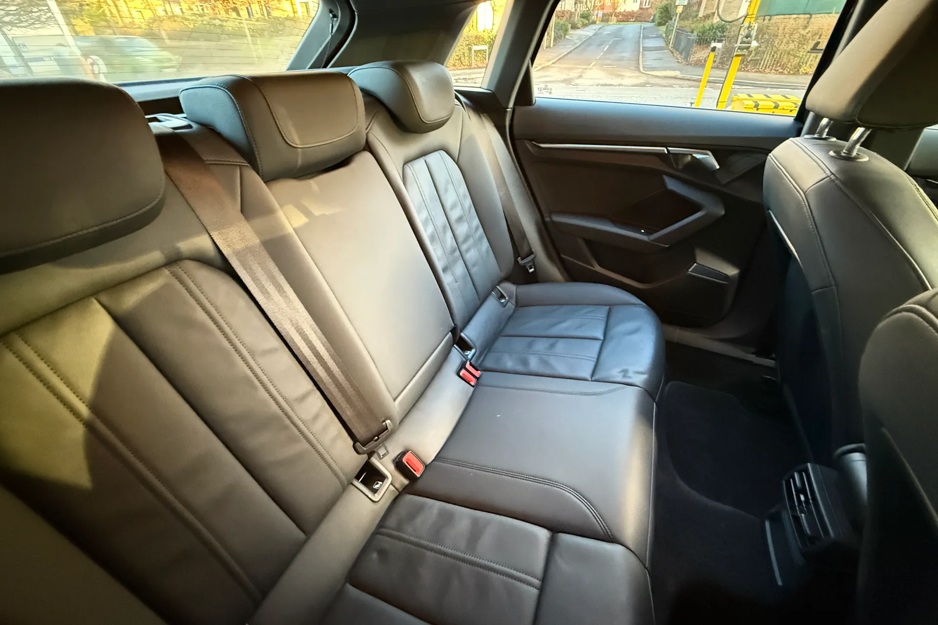 Audi A3 thumbnail image number 36