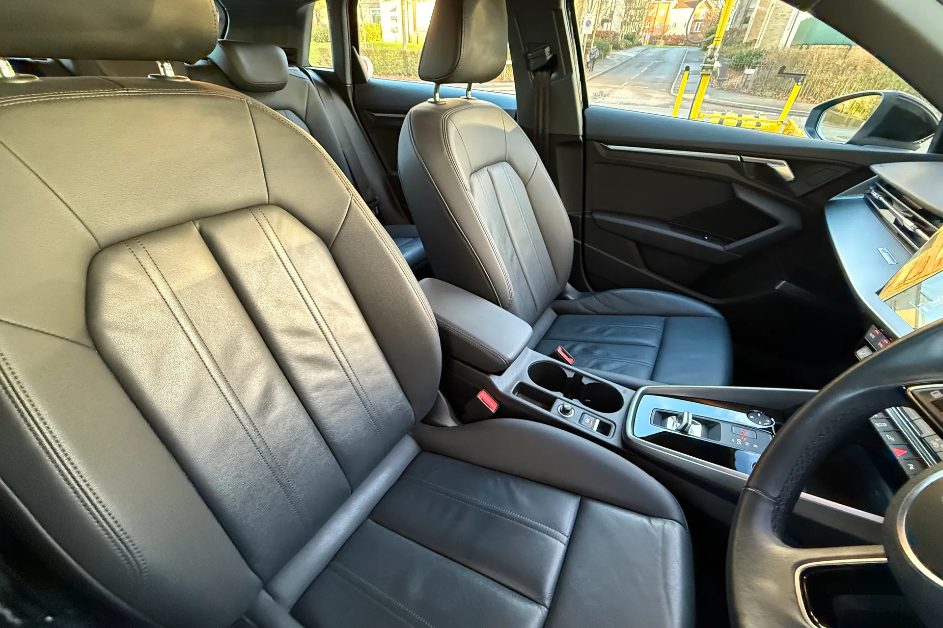 Audi A3 thumbnail image number 31