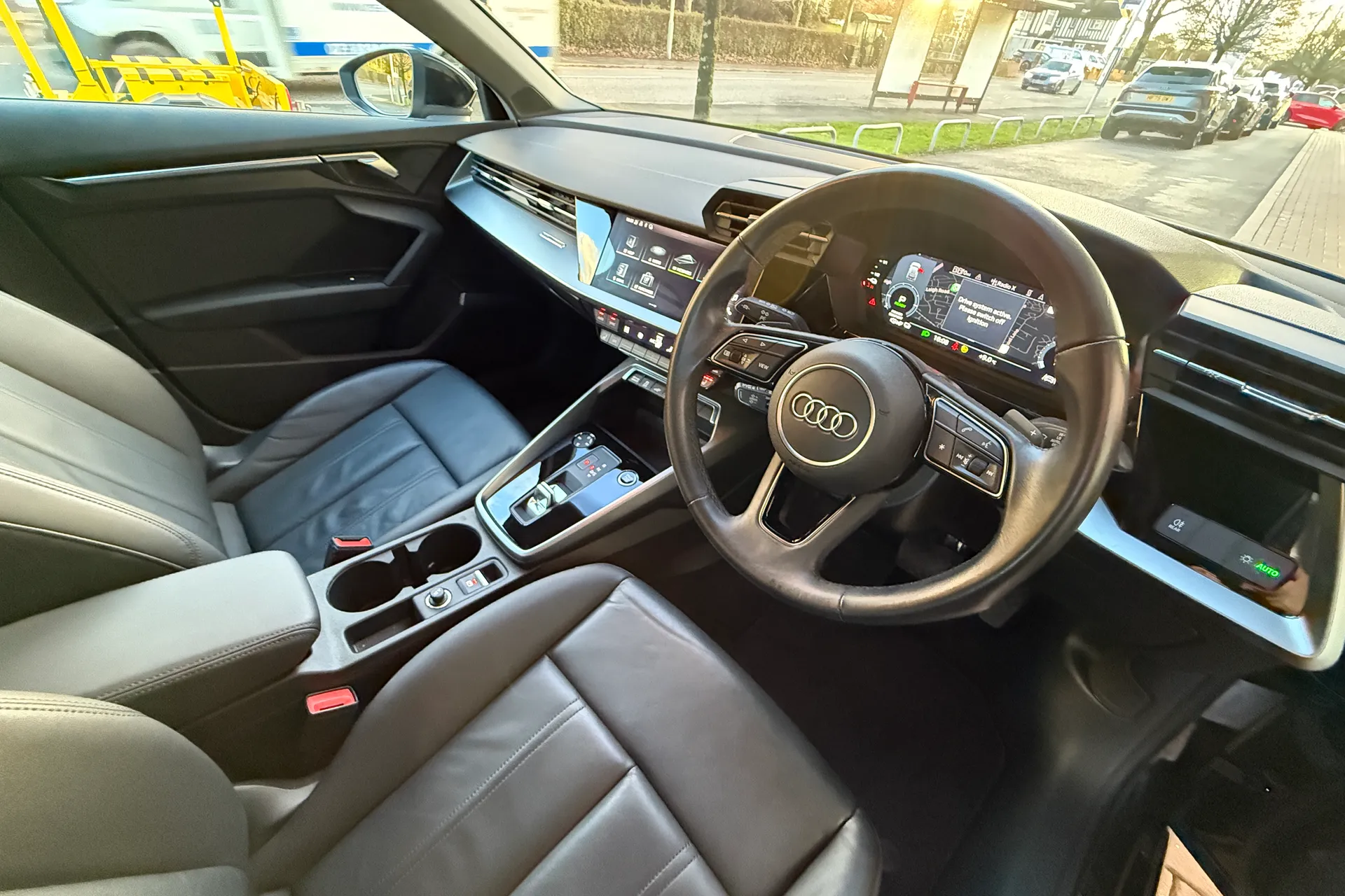 Audi A3 thumbnail image number 32