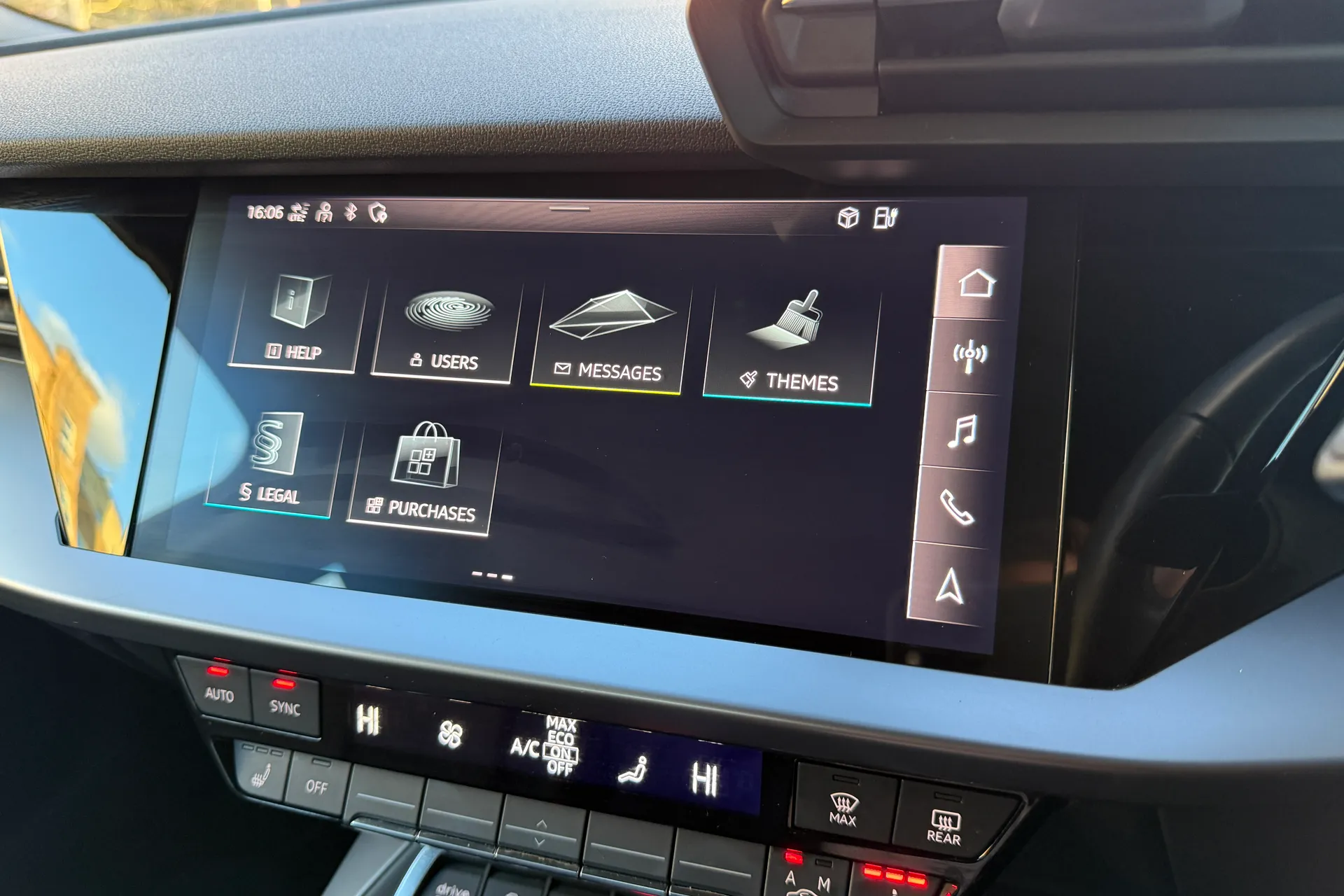 Audi A3 thumbnail image number 10