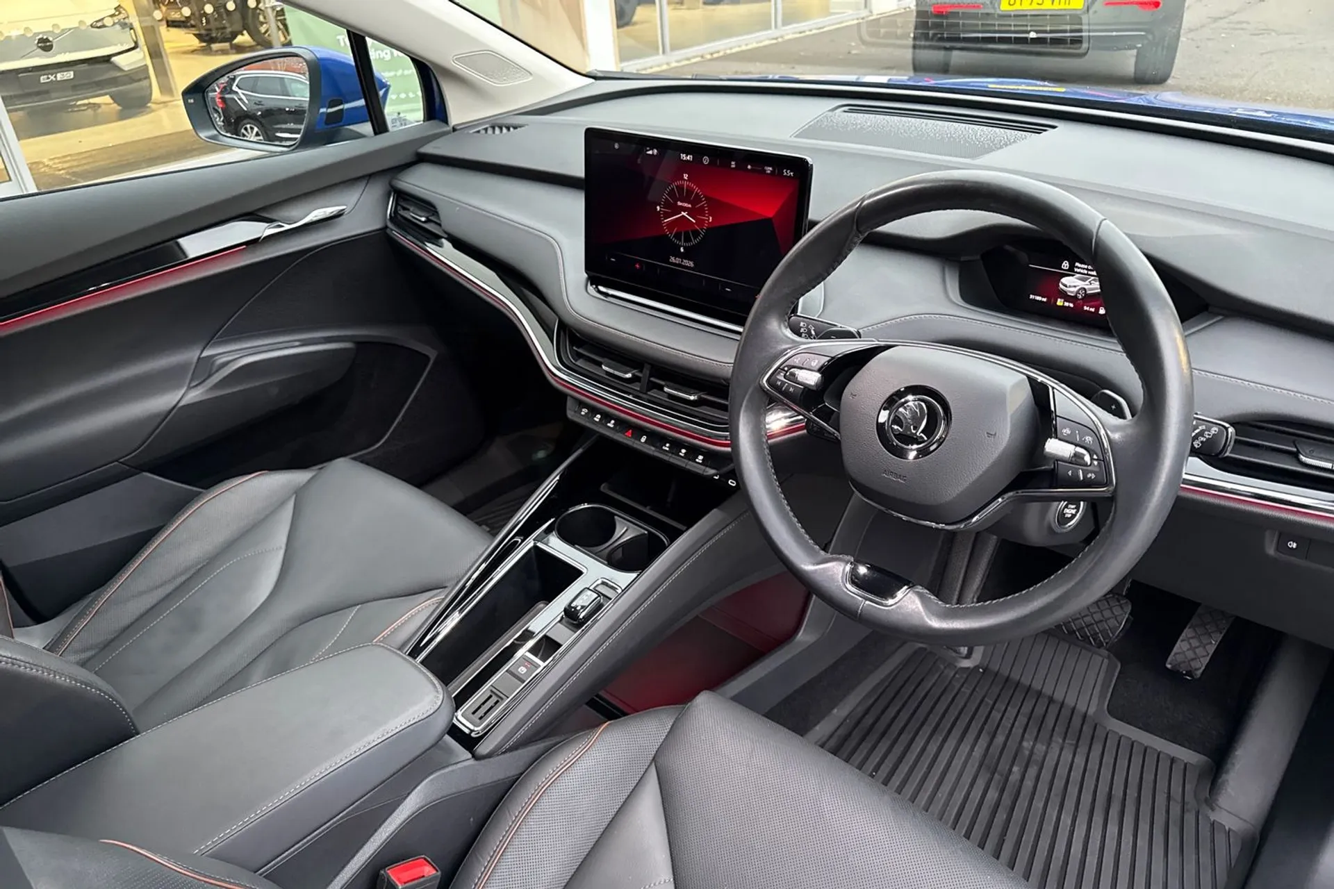 SKODA ENYAQ thumbnail image number 6