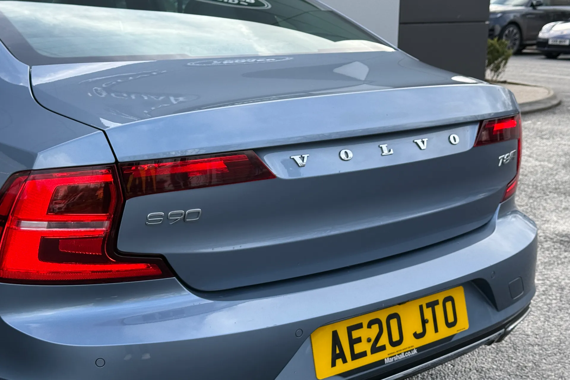 Volvo S90 thumbnail image number 35