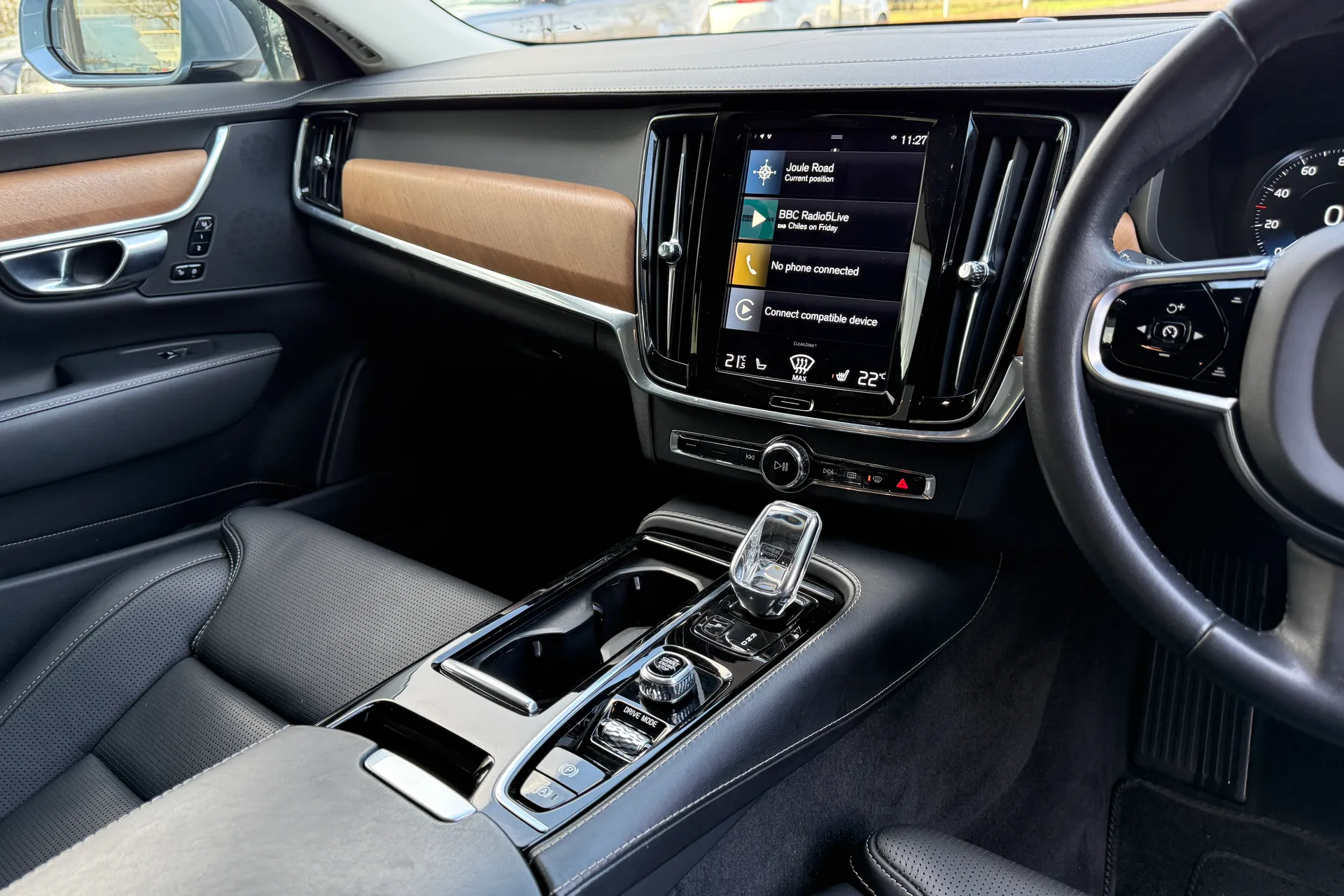 Volvo S90 thumbnail image number 17