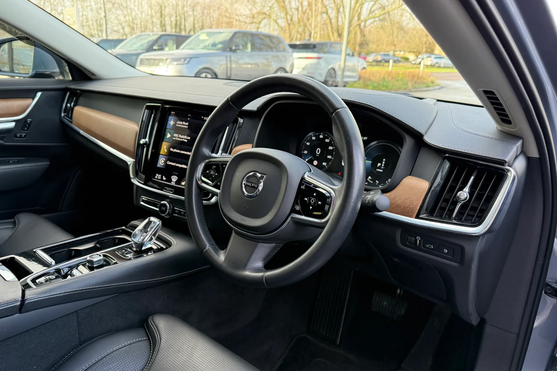 Volvo S90 thumbnail image number 27