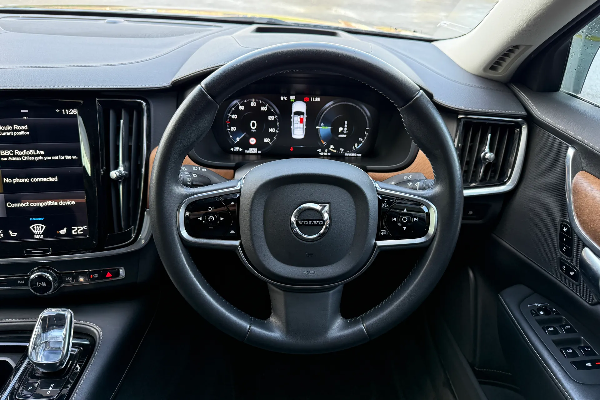 Volvo S90 thumbnail image number 12