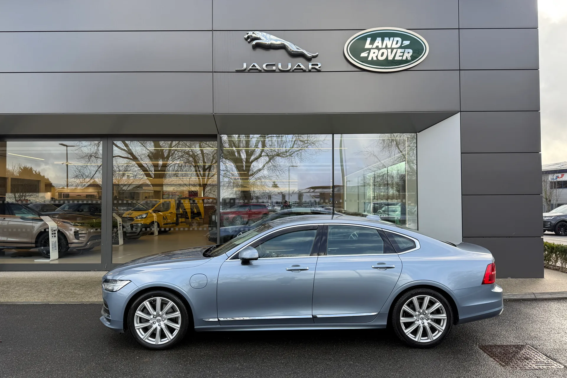 Volvo S90 thumbnail image number 23