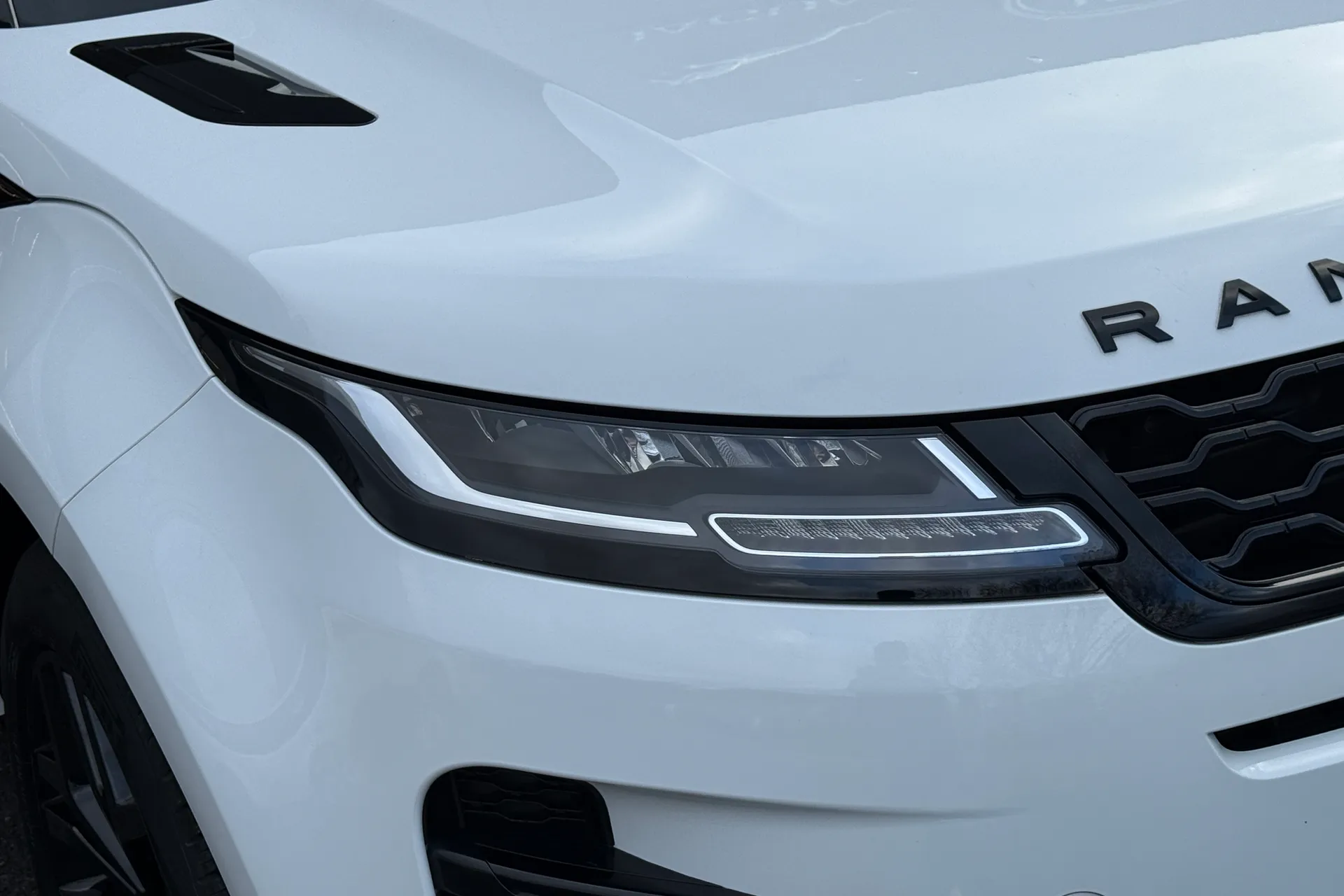 LAND ROVER RANGE ROVER EVOQUE thumbnail image number 52