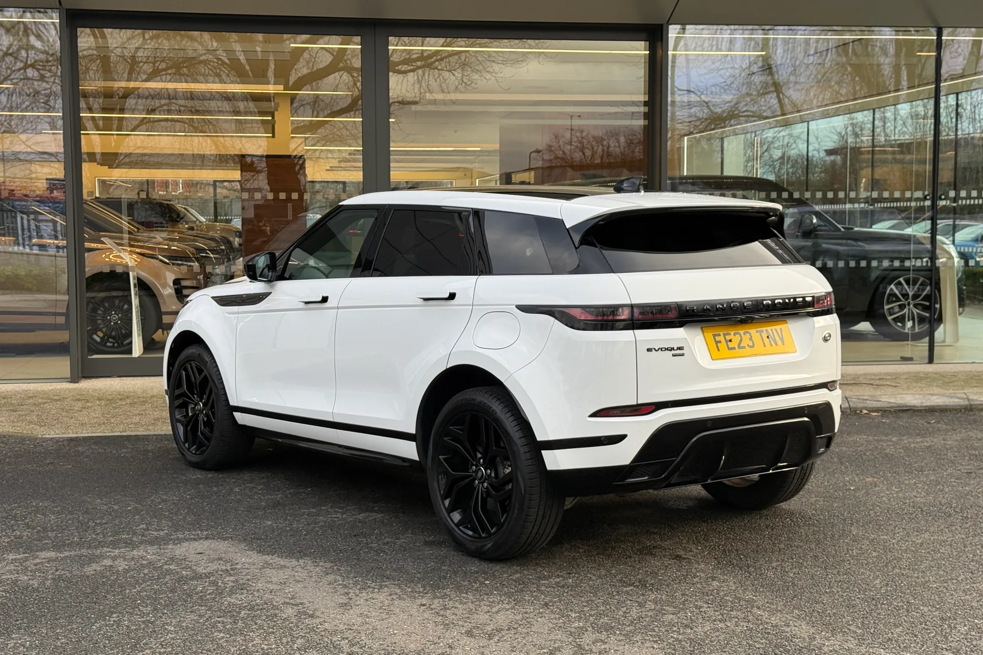 LAND ROVER RANGE ROVER EVOQUE thumbnail image number 7