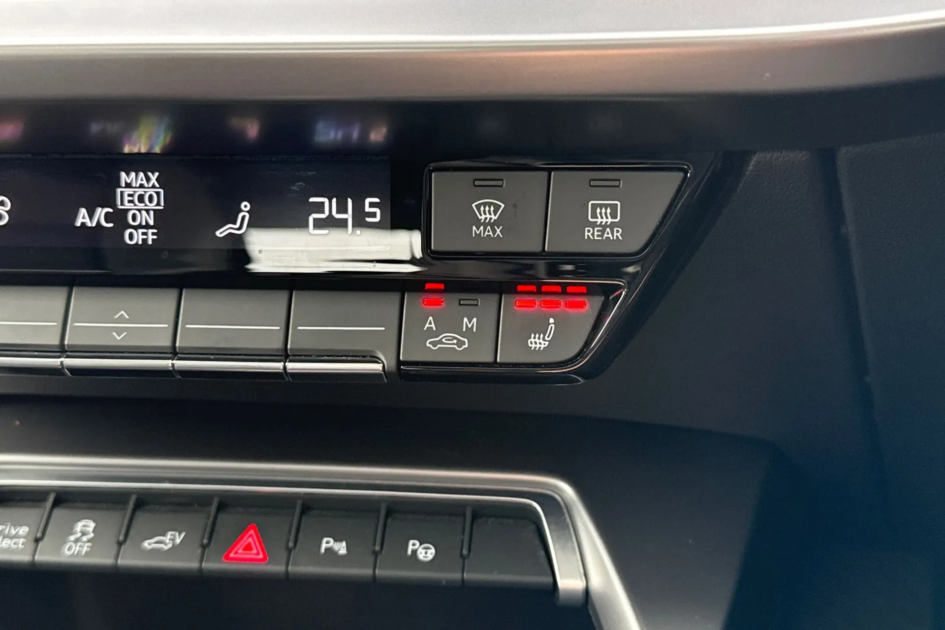 Audi A3 thumbnail image number 18