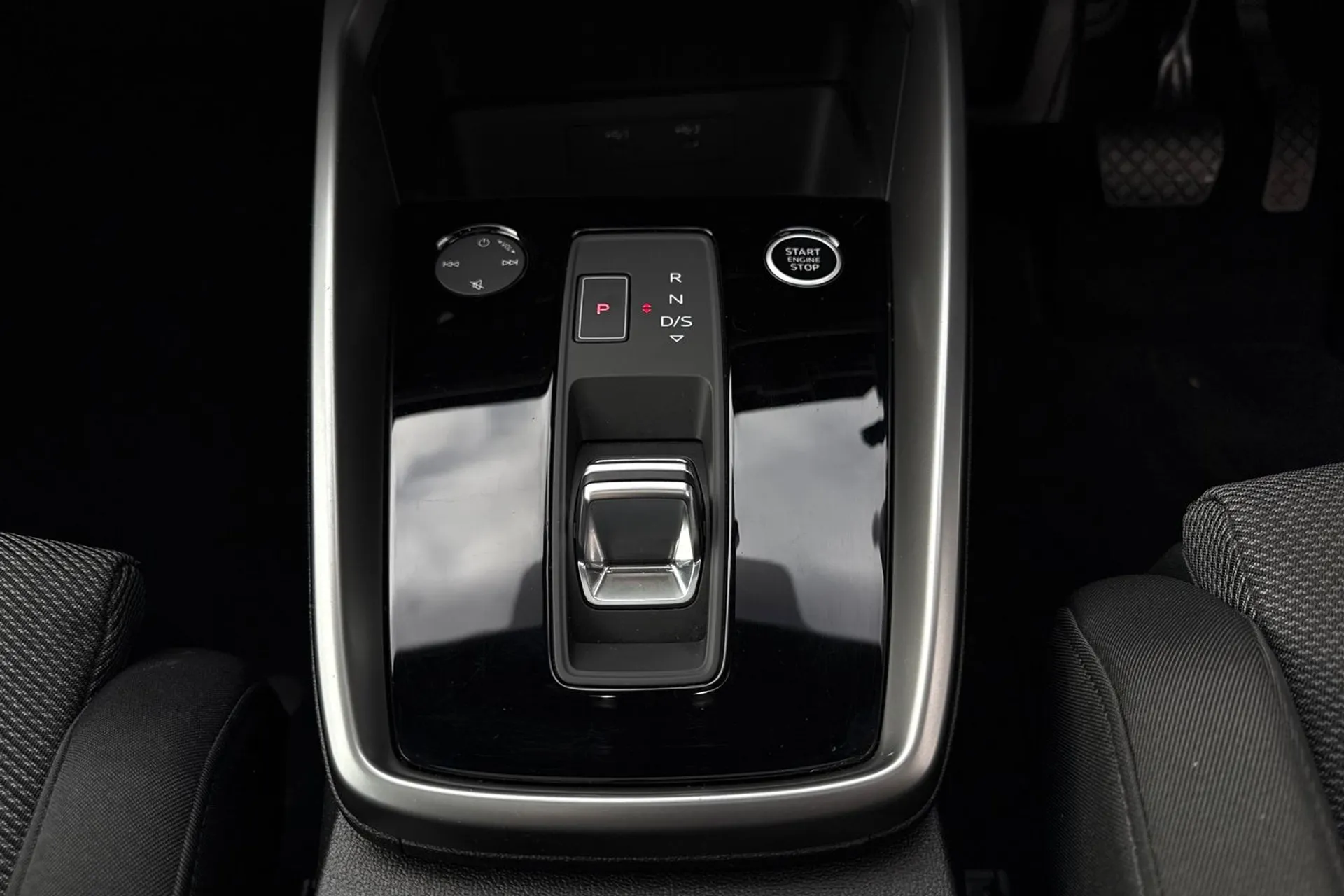 Audi A3 thumbnail image number 44