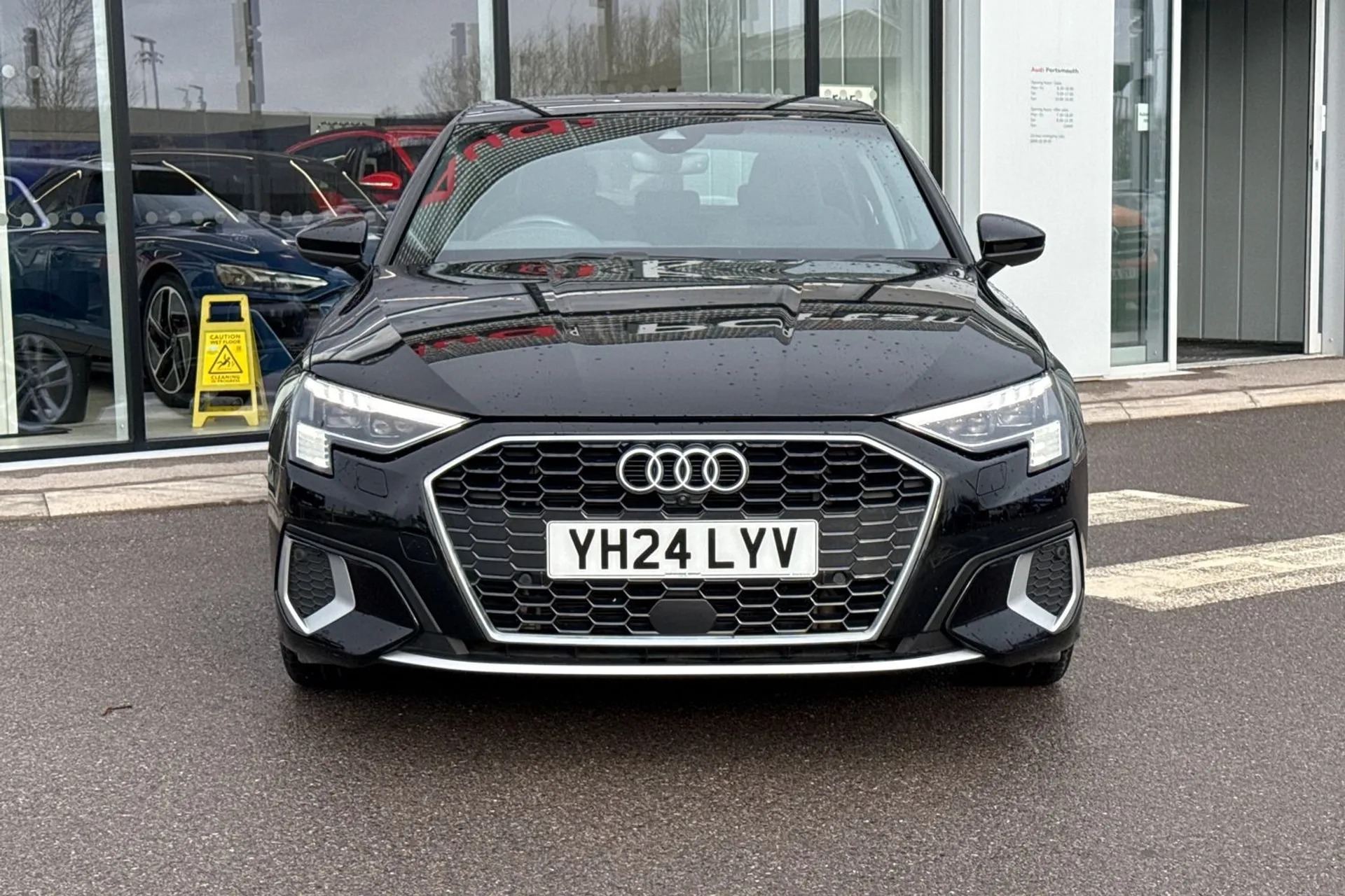 Audi A3 thumbnail image number 10