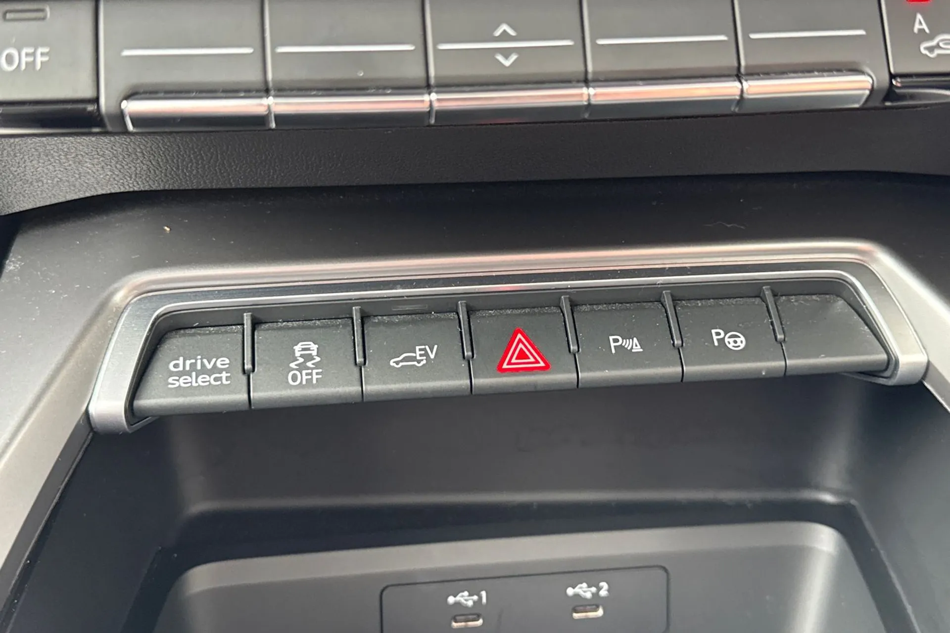 Audi A3 thumbnail image number 25