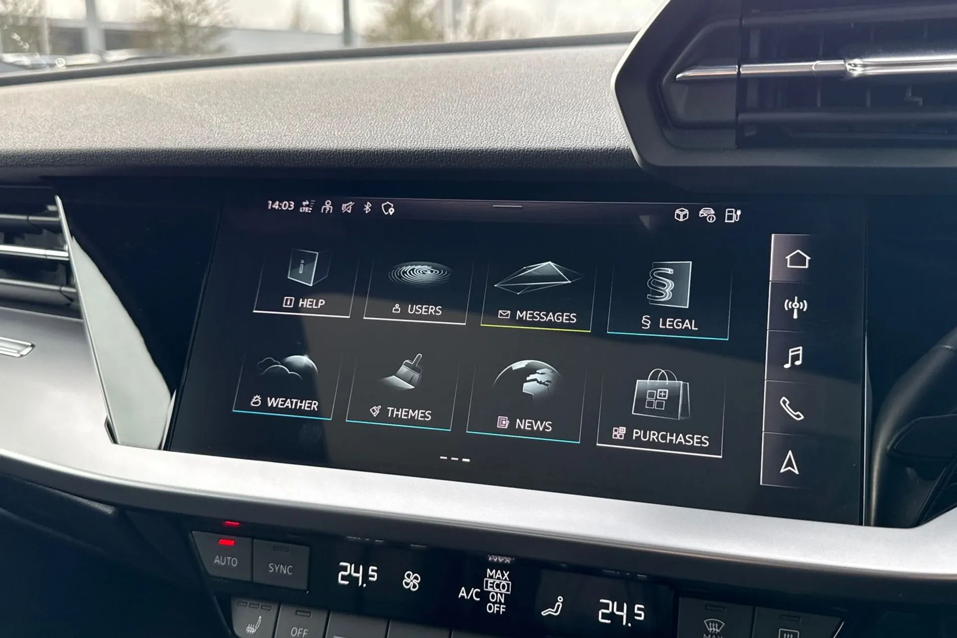 Audi A3 thumbnail image number 30